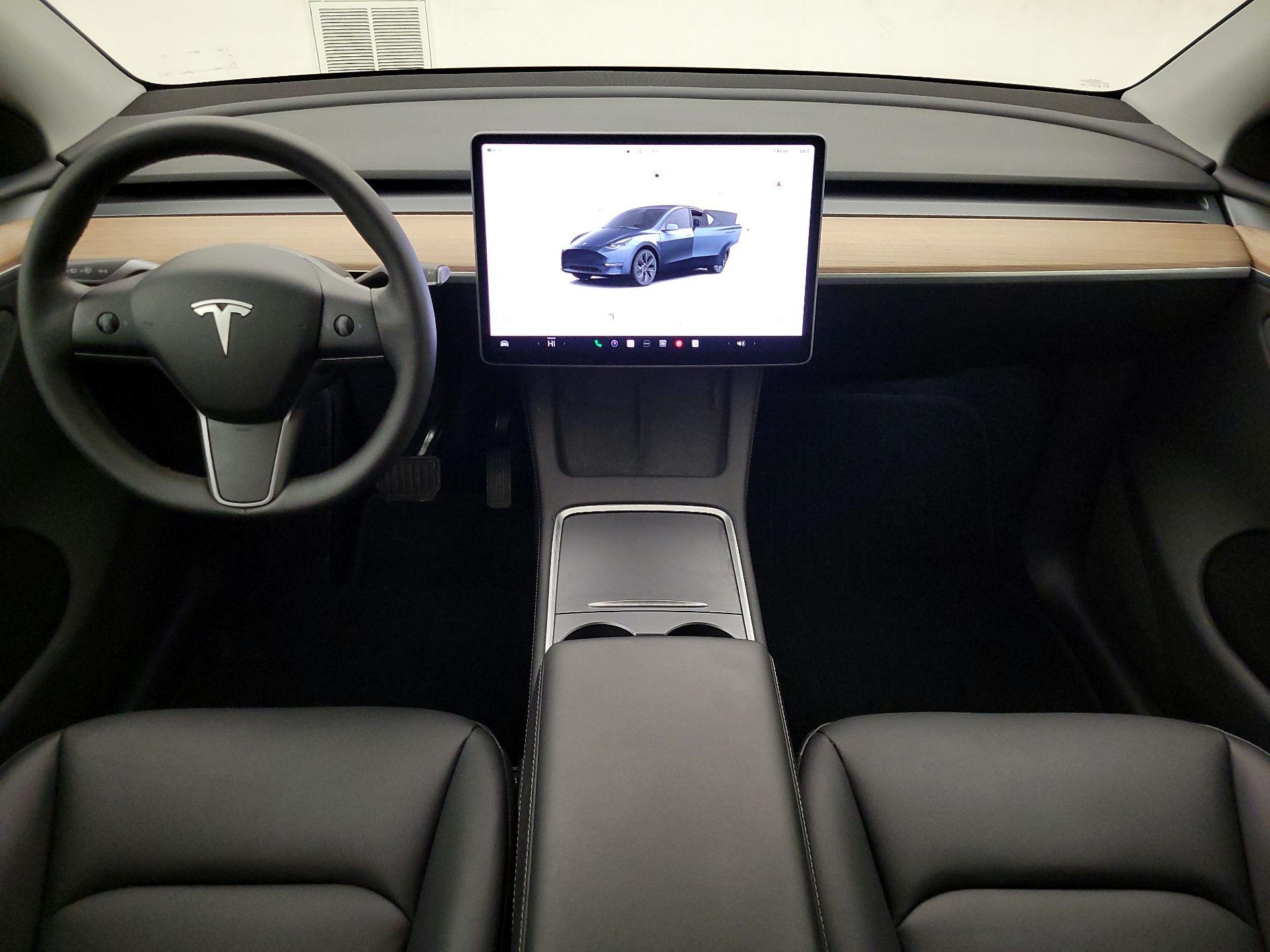 Thumbnail: 2025 Tesla Model Y - 9