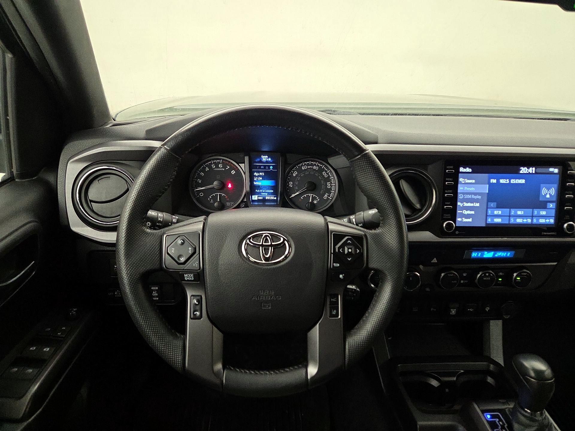 Thumbnail: 2021 Toyota Tacoma - 10