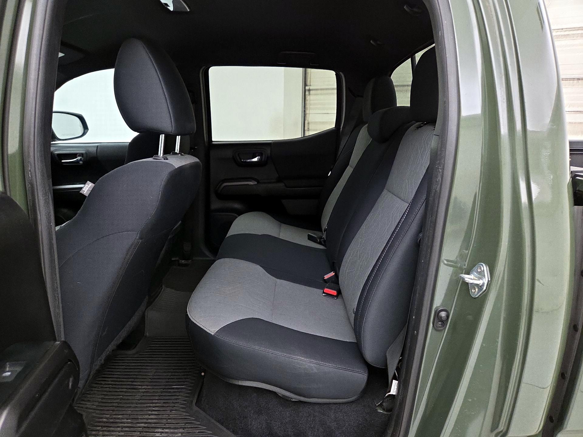 Thumbnail: 2021 Toyota Tacoma - 19