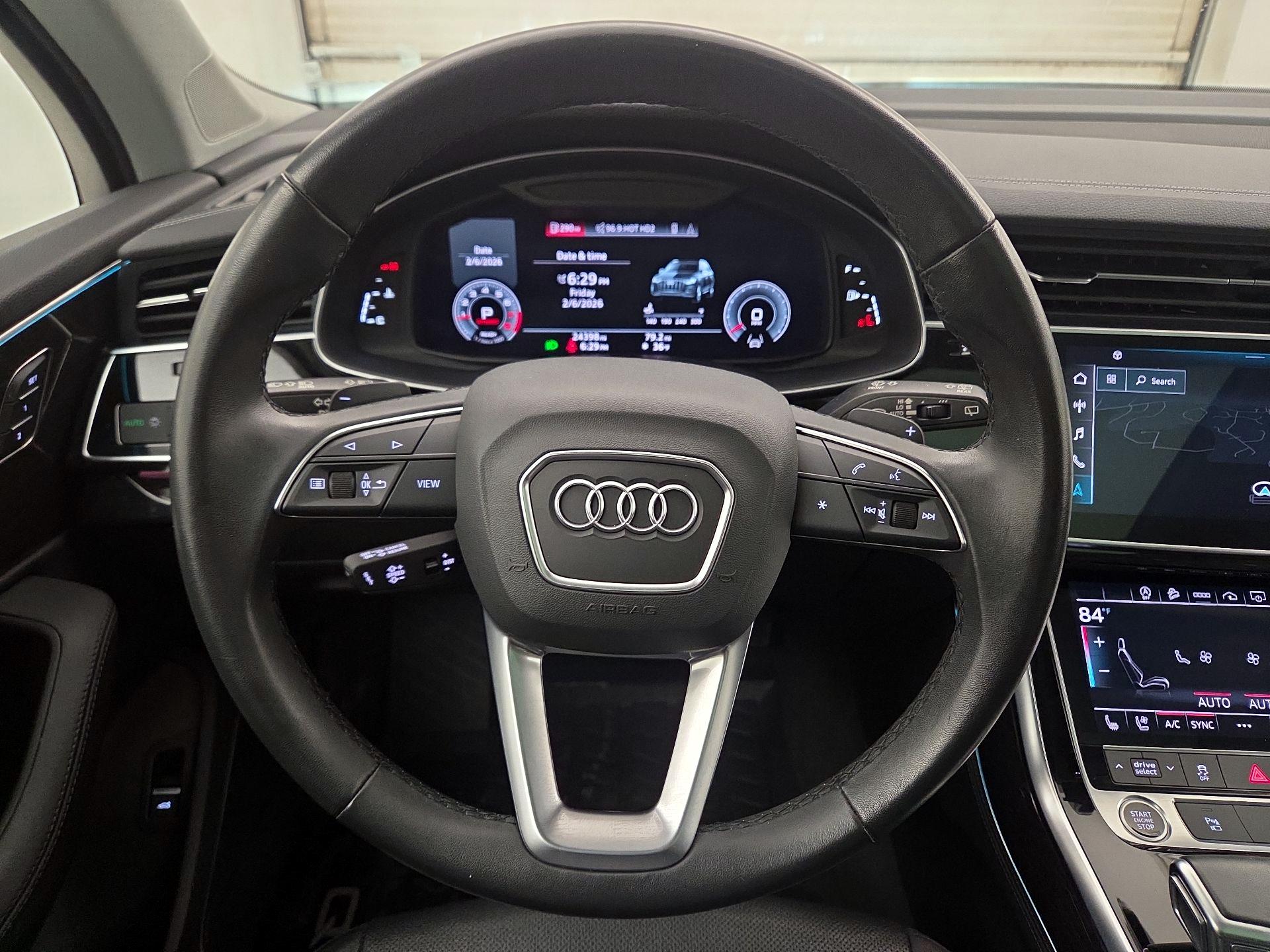 Thumbnail: 2023 Audi Q7 - 10