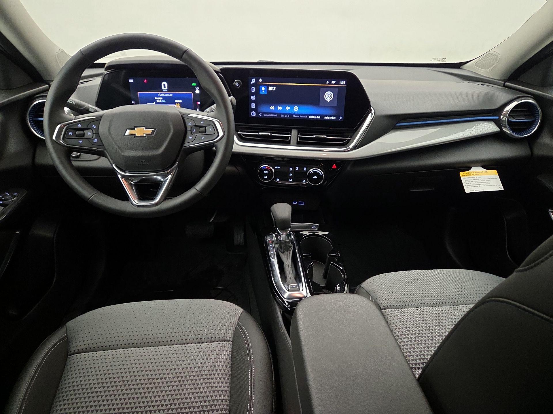 Thumbnail: 2025 Chevrolet Trax - 9