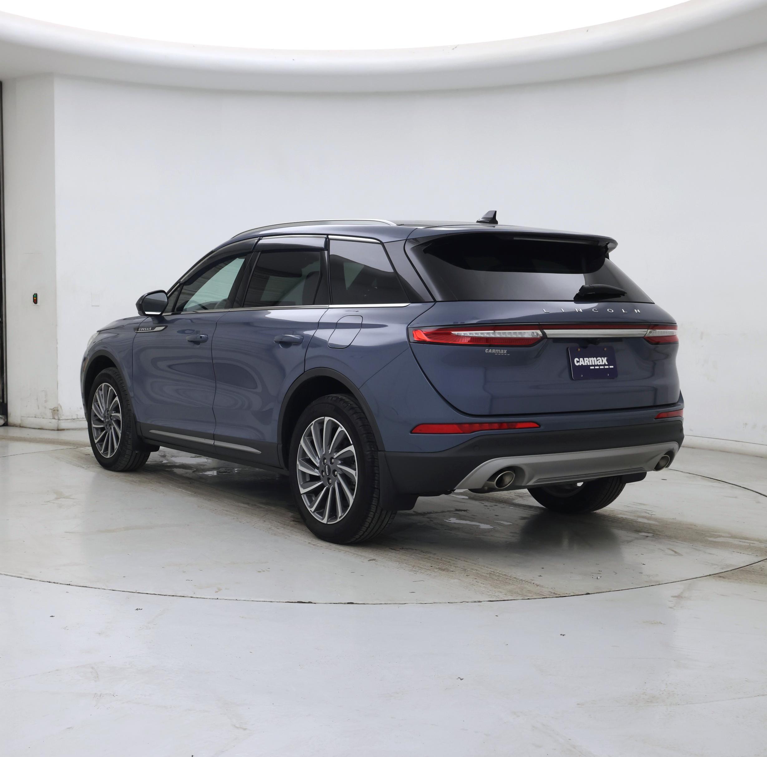 Thumbnail: 2023 Lincoln Corsair - 2