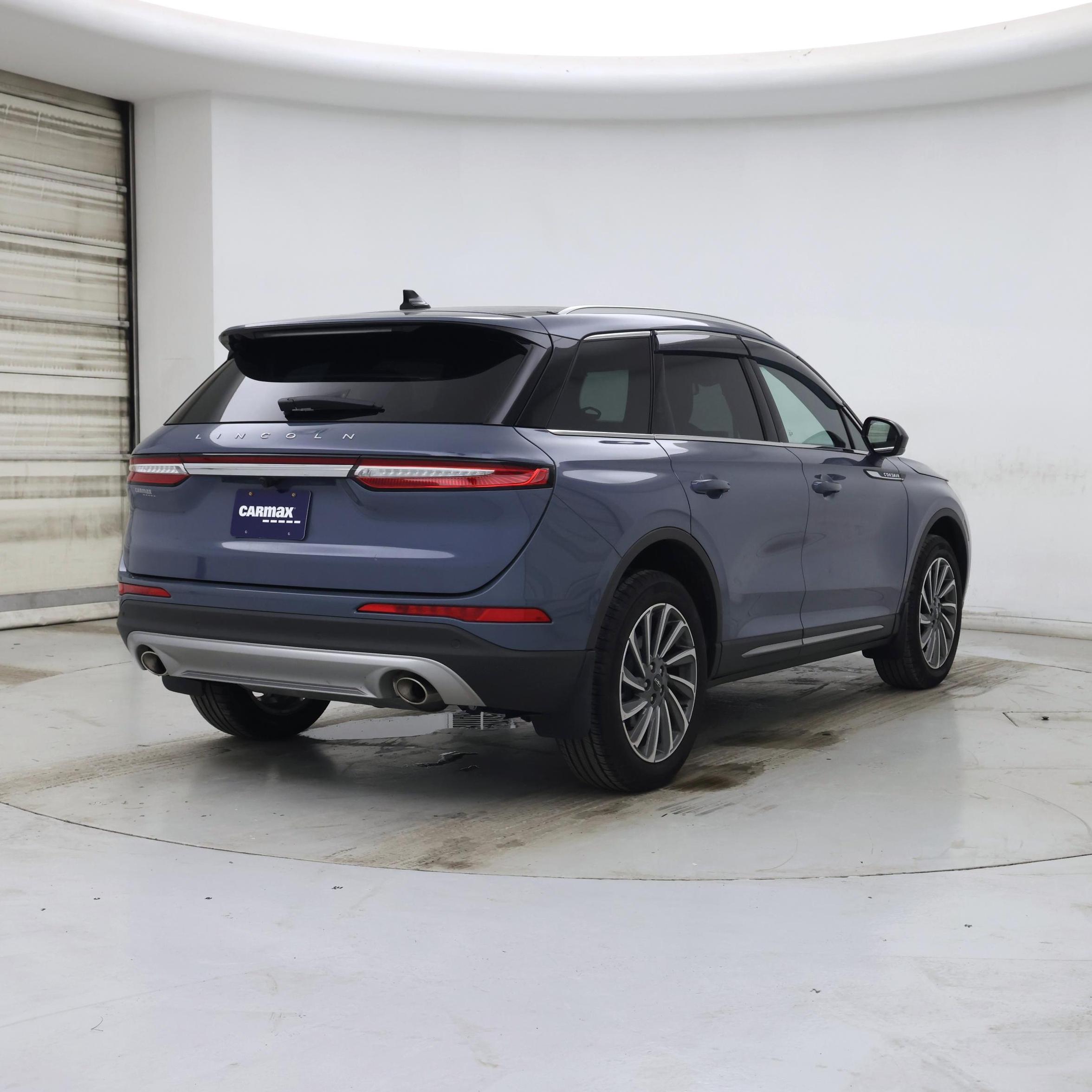 Thumbnail: 2023 Lincoln Corsair - 8