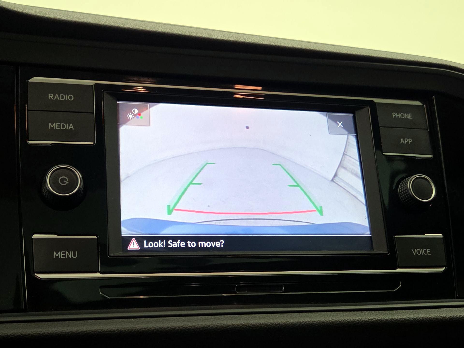 Thumbnail: 2024 Volkswagen Jetta - 14