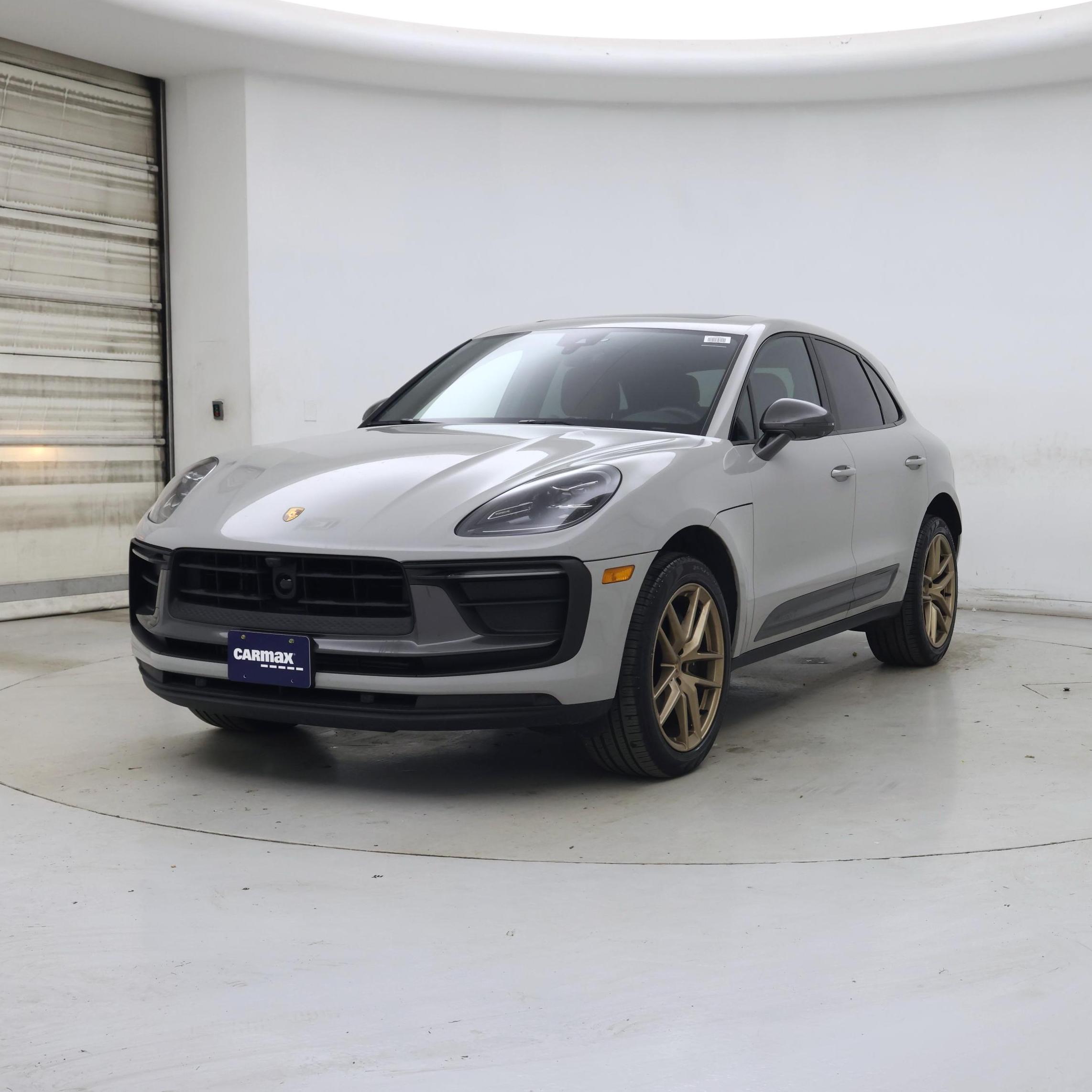 Thumbnail: 2024 Porsche Macan - 4