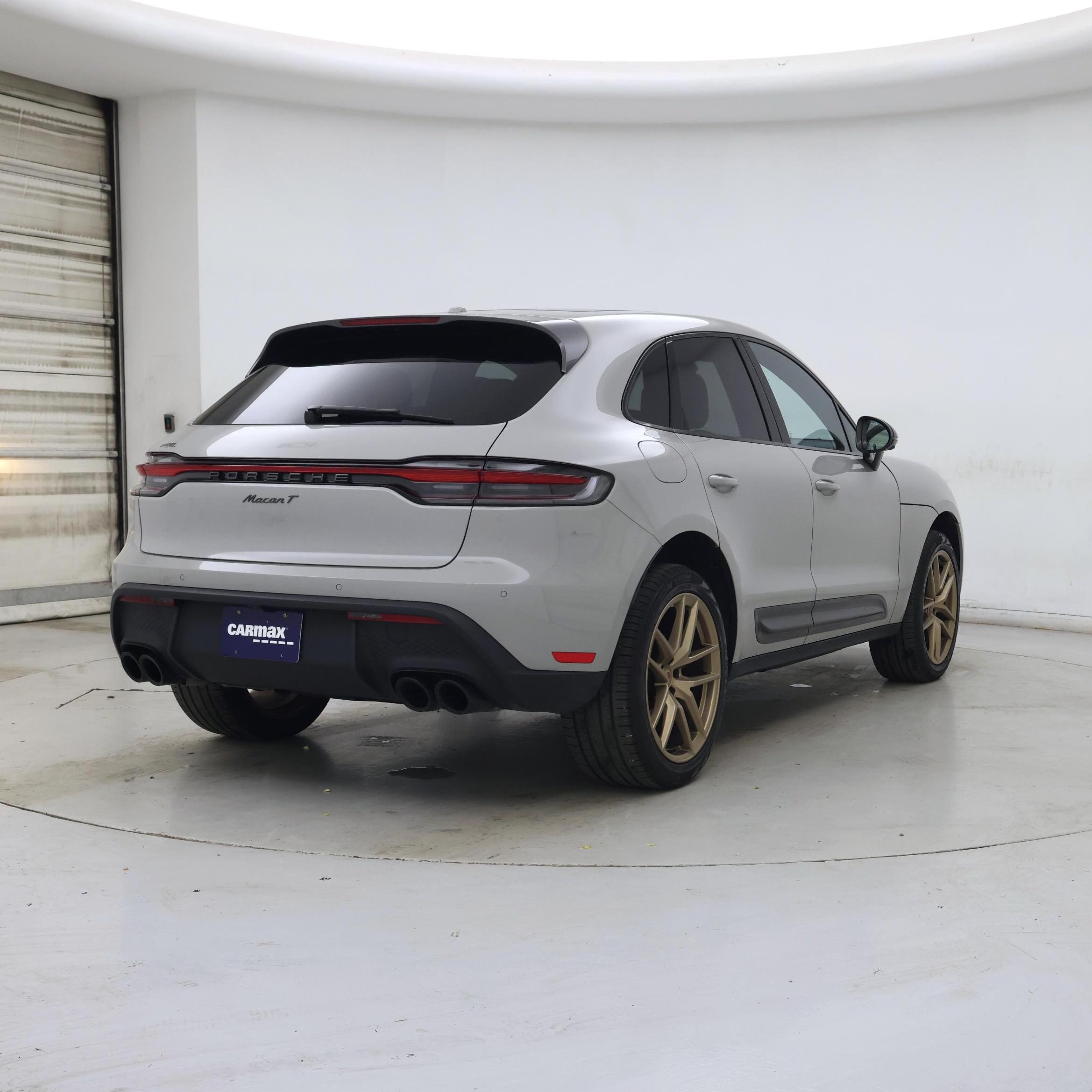 Thumbnail: 2024 Porsche Macan - 8
