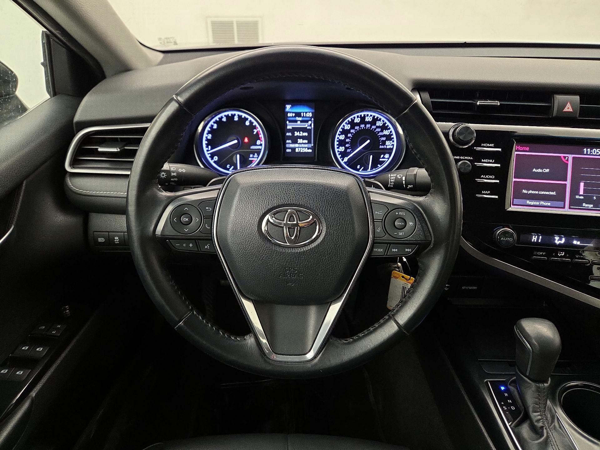 Thumbnail: 2019 Toyota Camry - 10