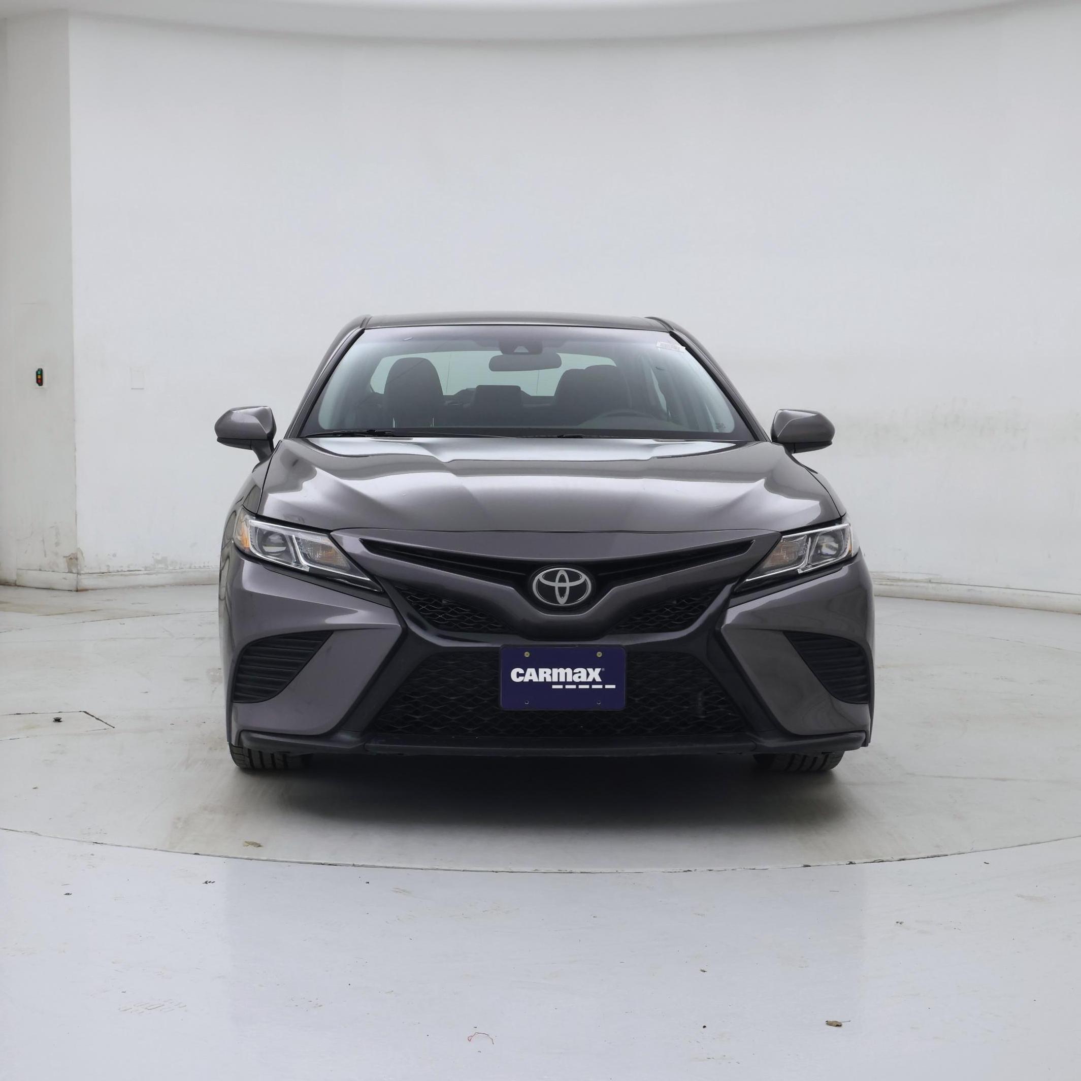 Thumbnail: 2019 Toyota Camry - 5