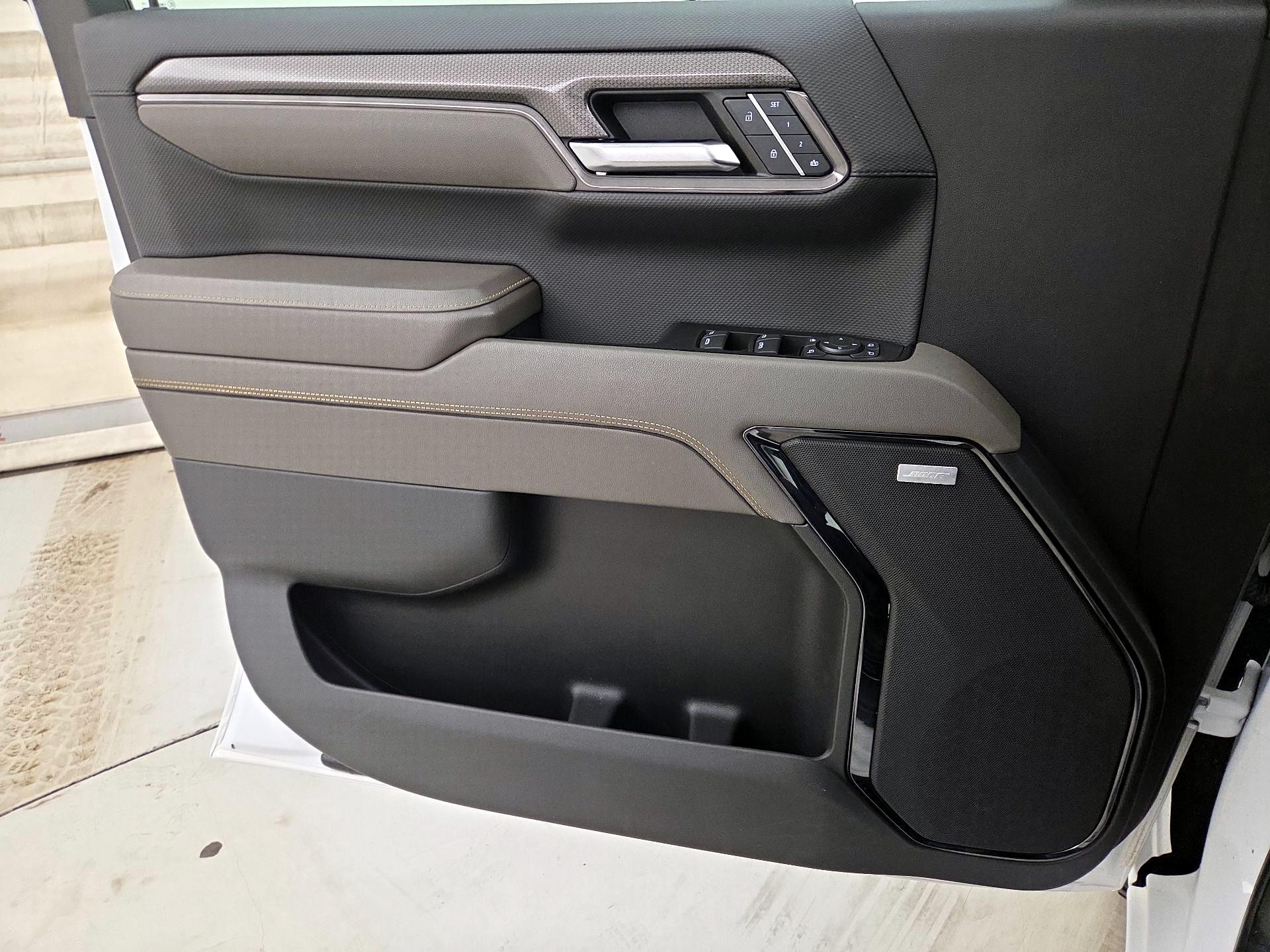 Thumbnail: 2023 Chevrolet Silverado 1500 - 12