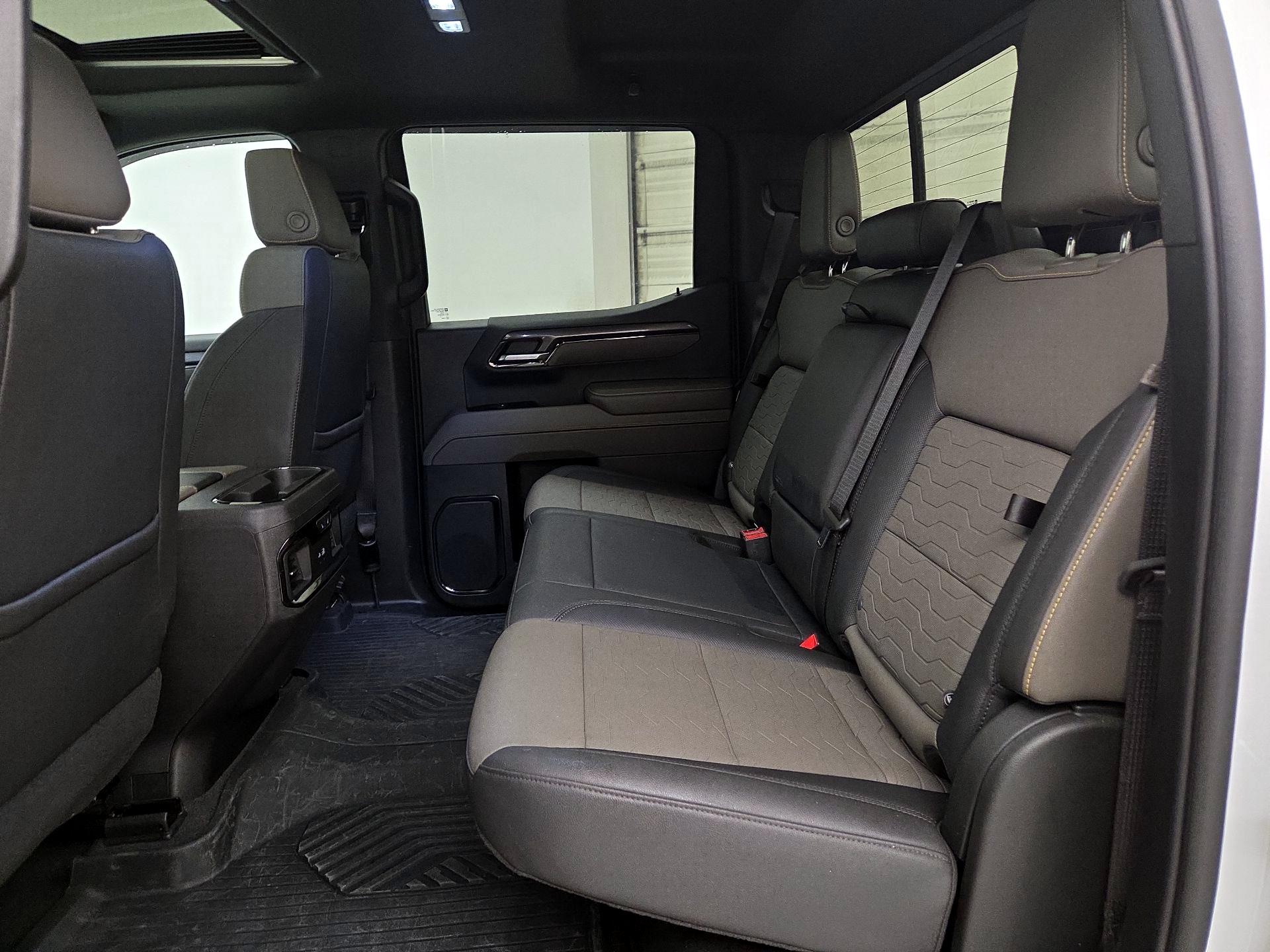 Thumbnail: 2023 Chevrolet Silverado 1500 - 20