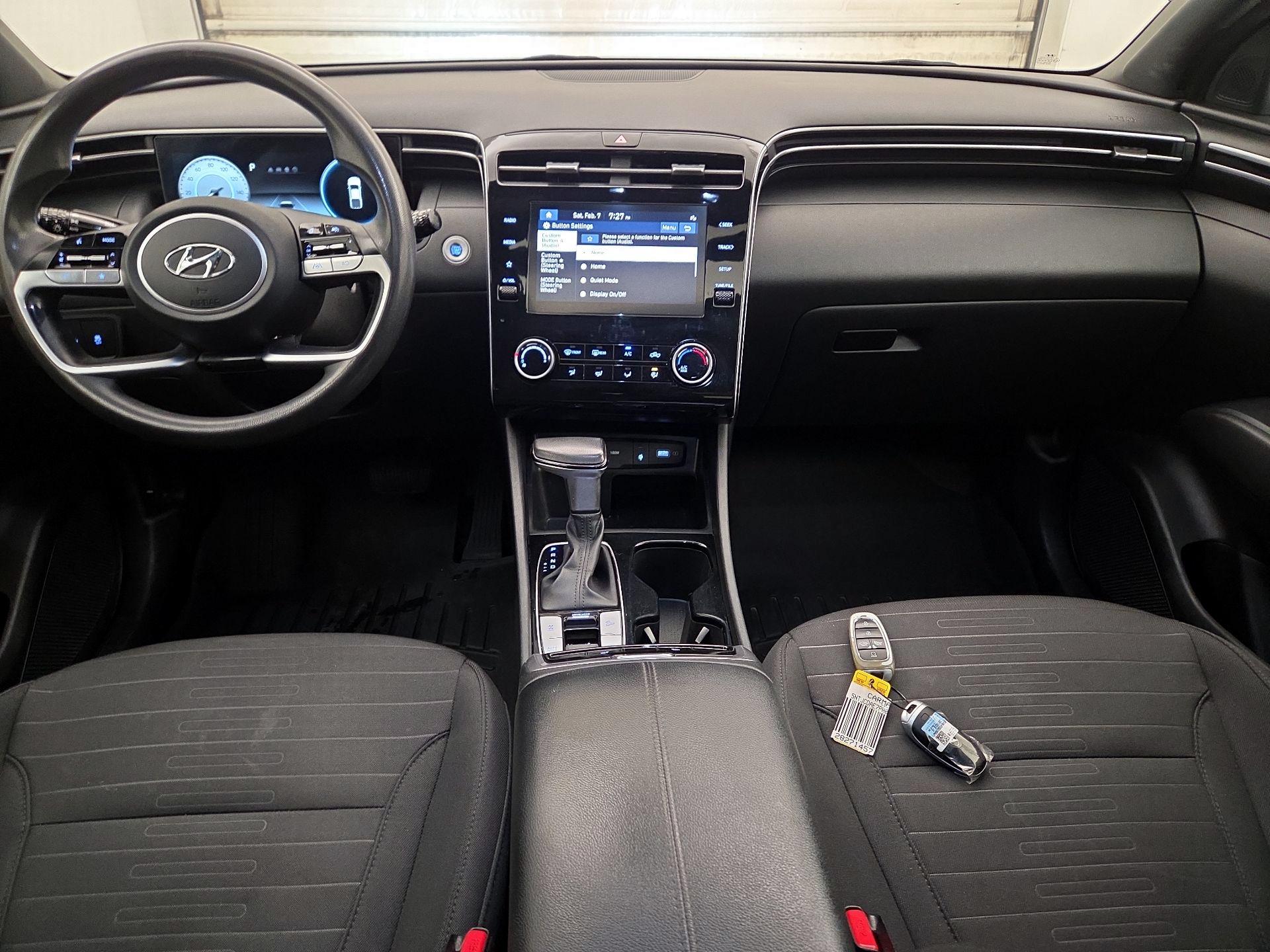 Thumbnail: 2023 Hyundai Santa Cruz - 9