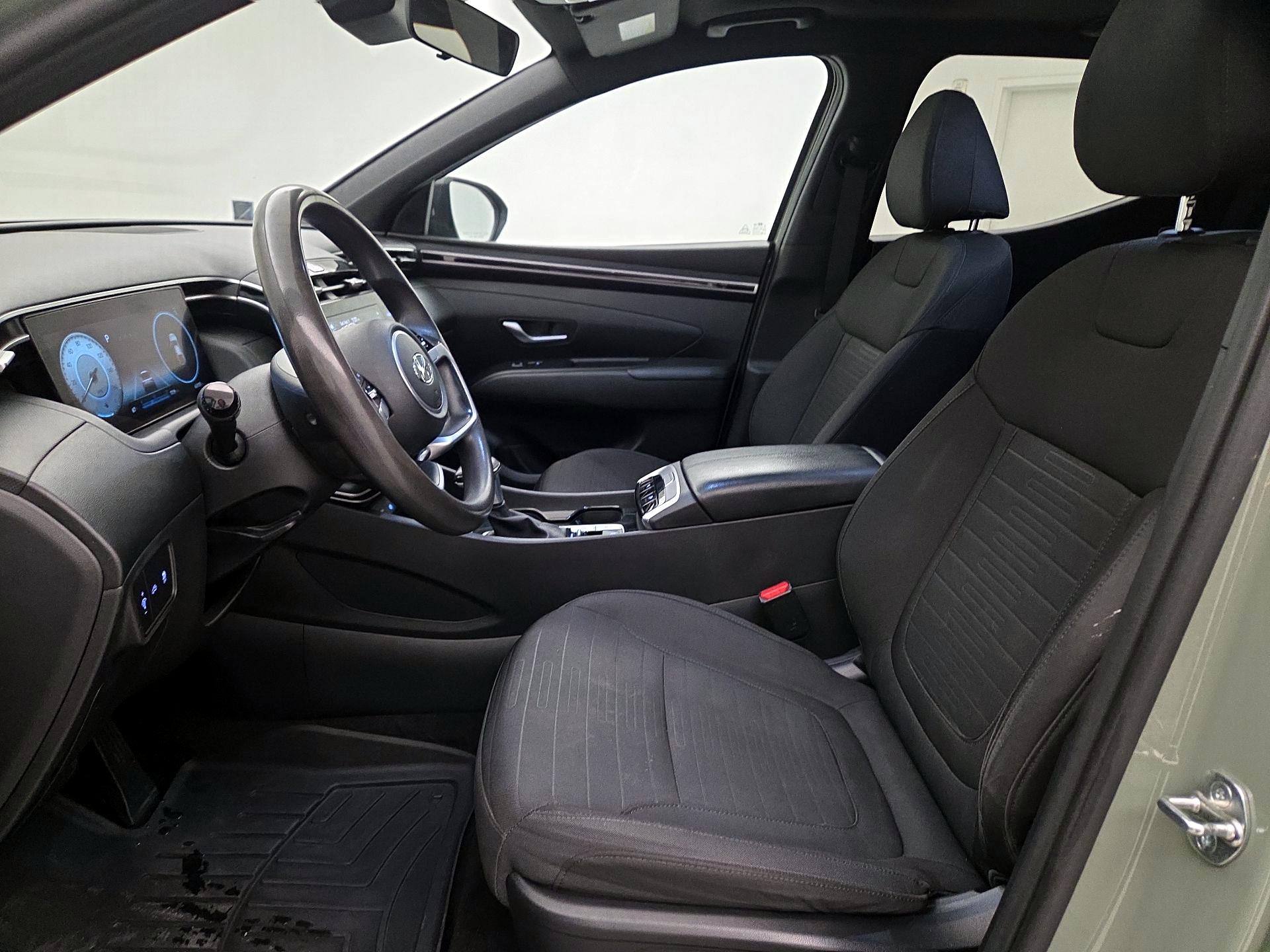 Thumbnail: 2023 Hyundai Santa Cruz - 11