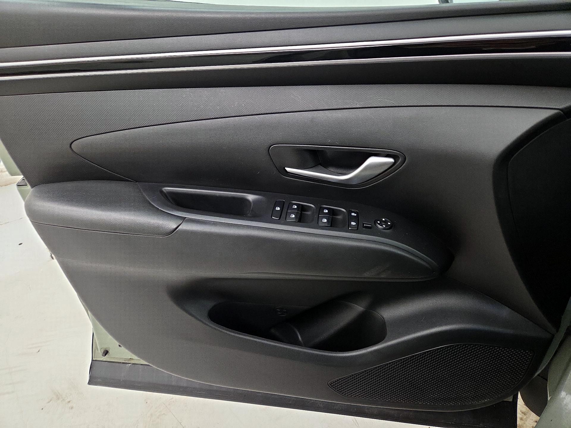 Thumbnail: 2023 Hyundai Santa Cruz - 12