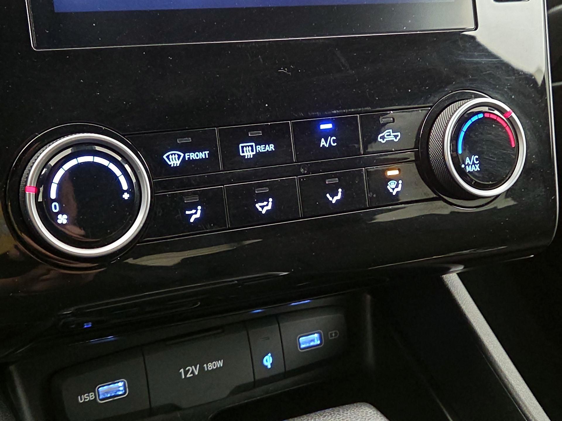 Thumbnail: 2023 Hyundai Santa Cruz - 16