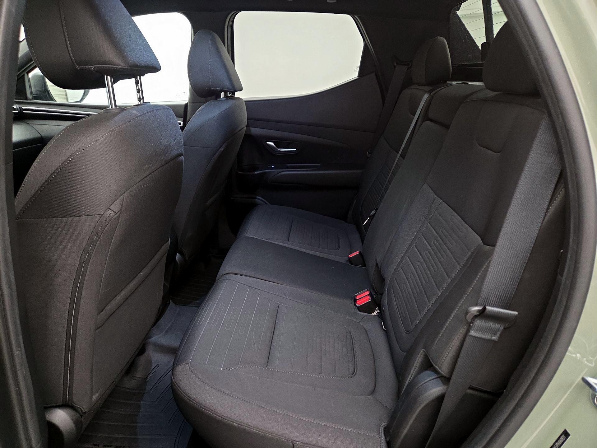 Thumbnail: 2023 Hyundai Santa Cruz - 20