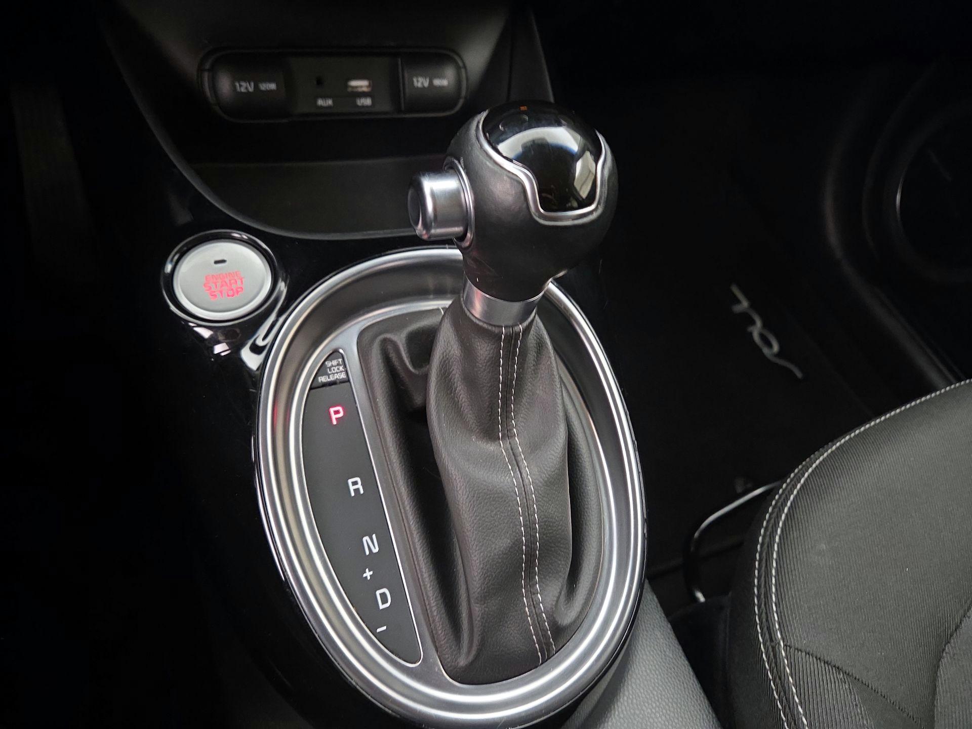 Thumbnail: 2018 Kia Soul - 18