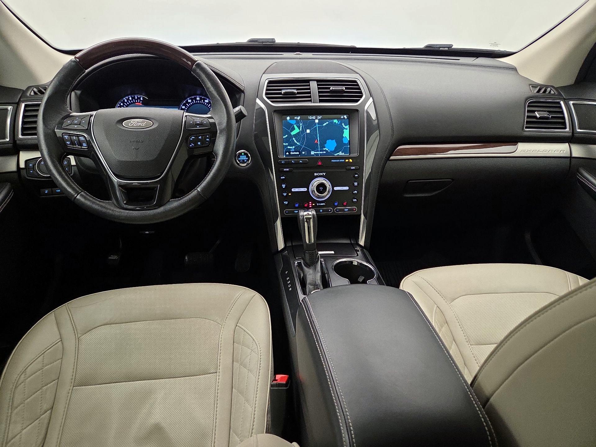 Thumbnail: 2019 Ford Explorer - 9