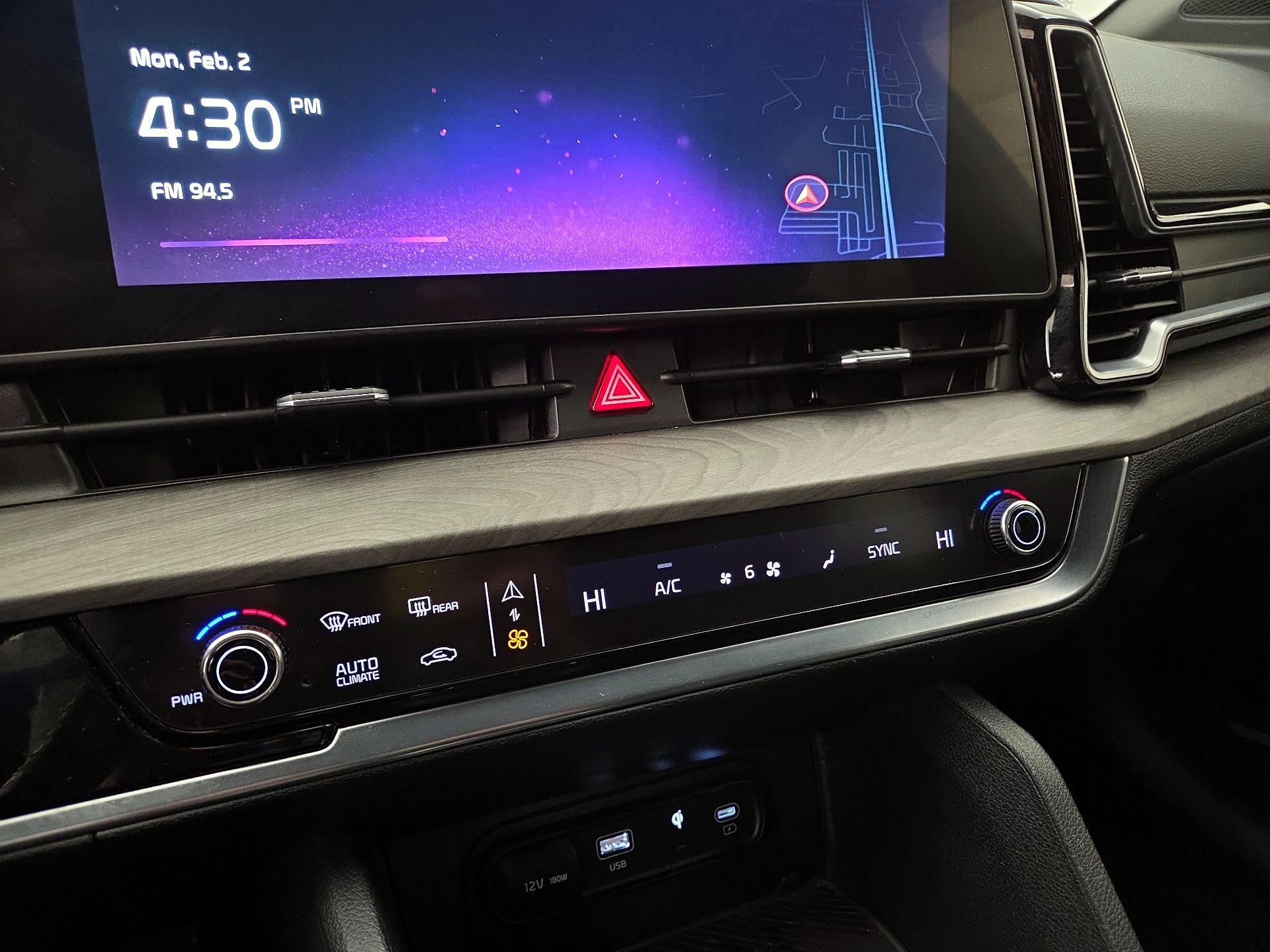 Thumbnail: 2024 Kia Sportage - 17