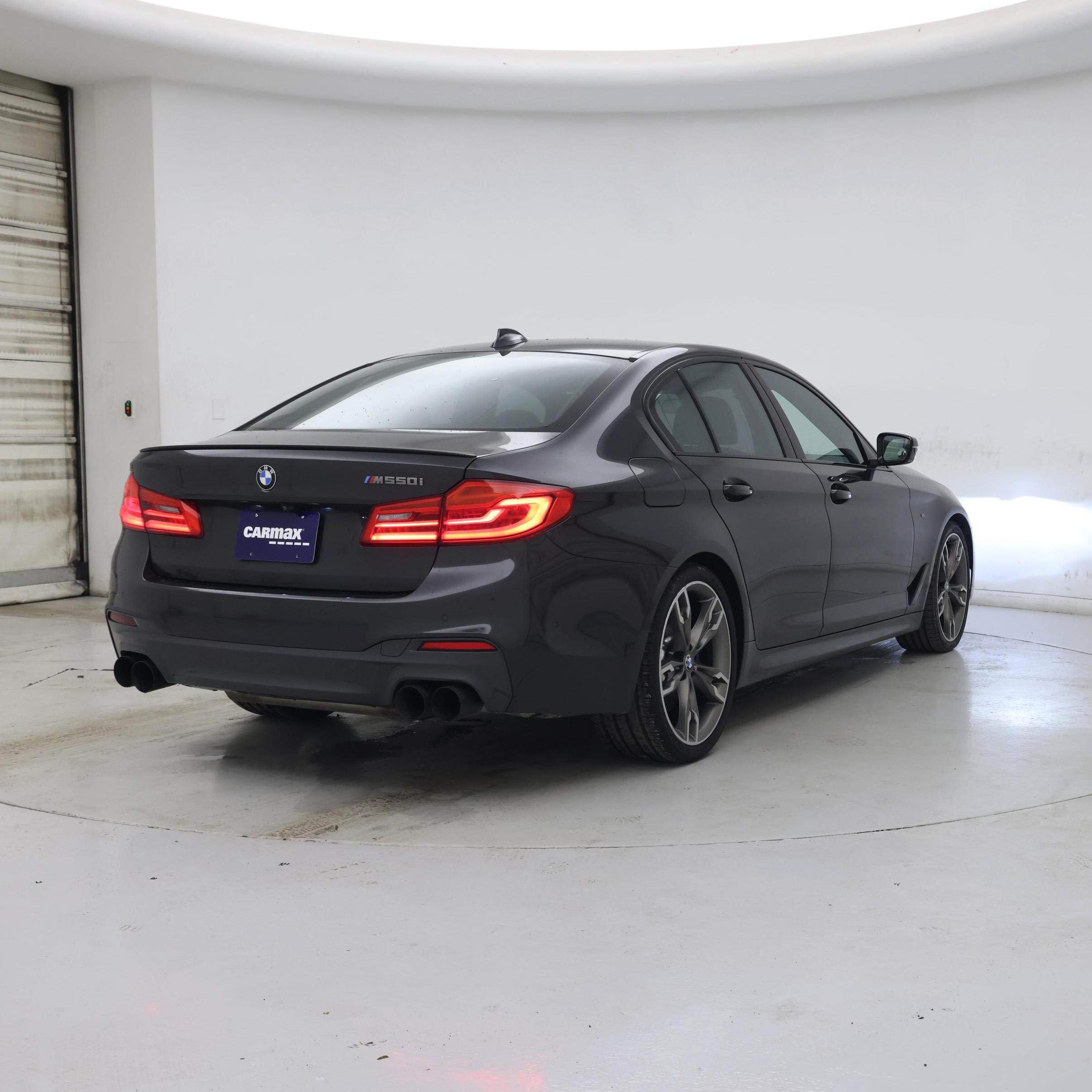 Thumbnail: 2019 BMW 5 Series - 8