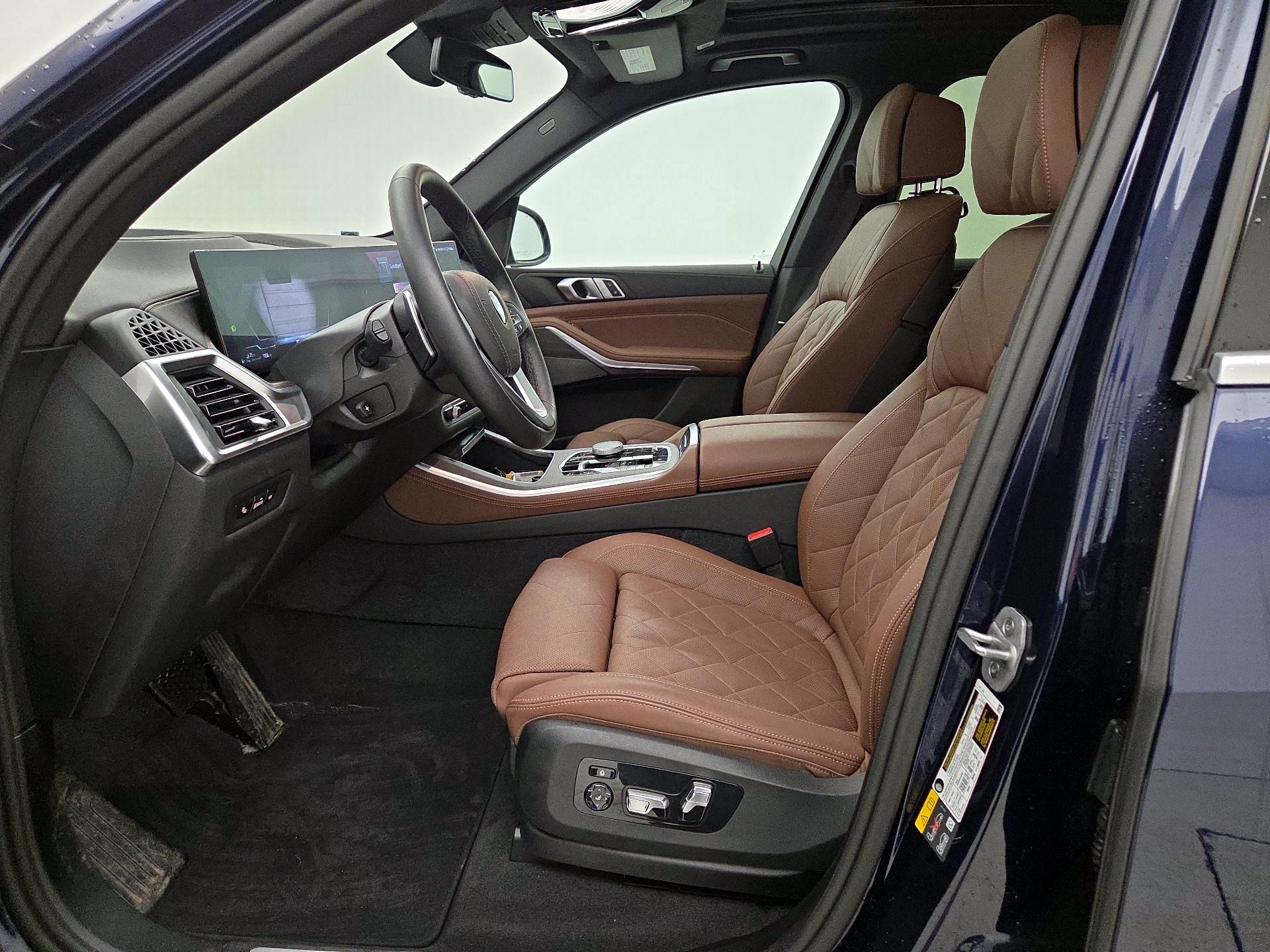 Thumbnail: 2024 BMW X5 - 11