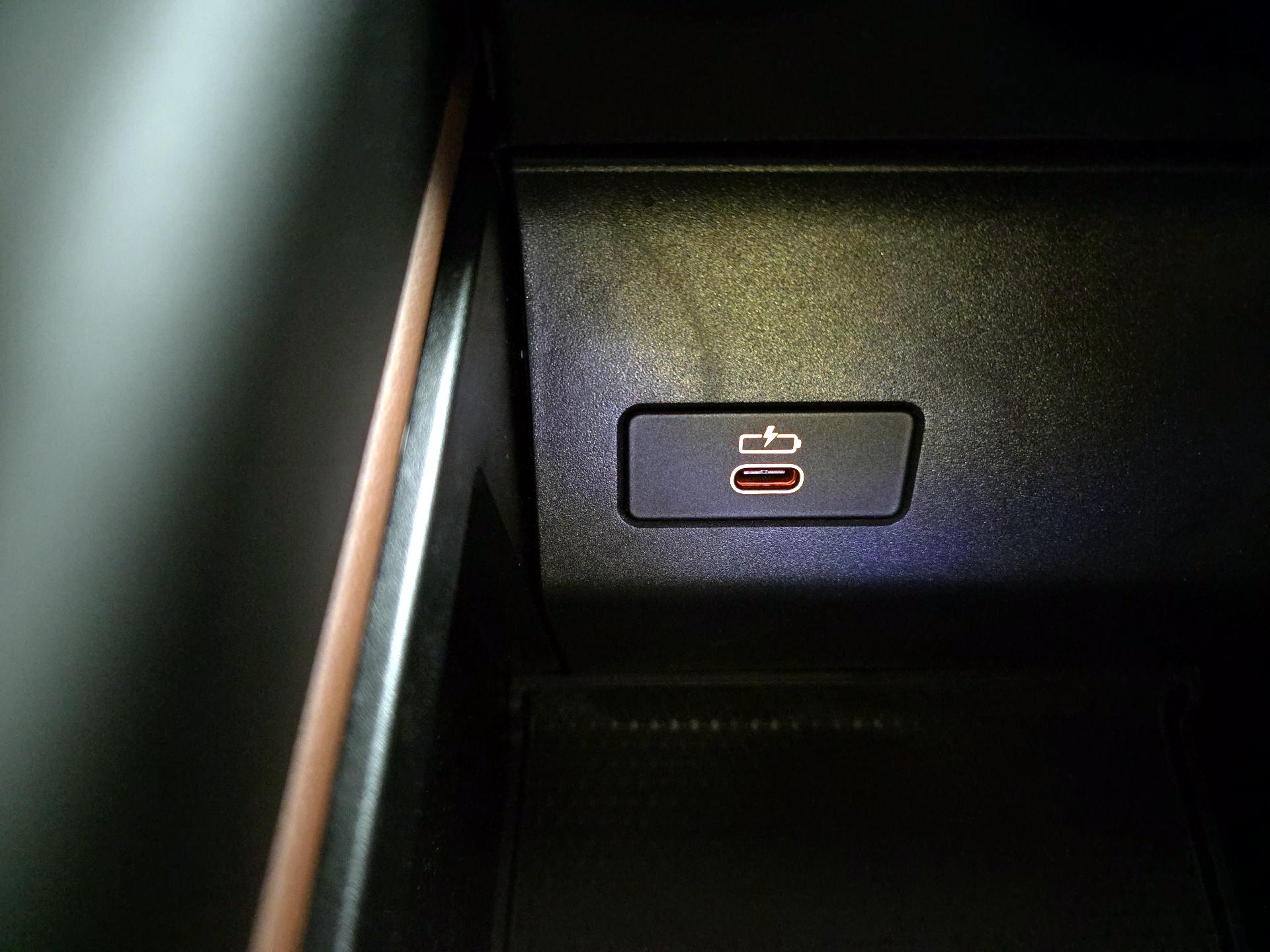 Thumbnail: 2024 BMW X5 - 19