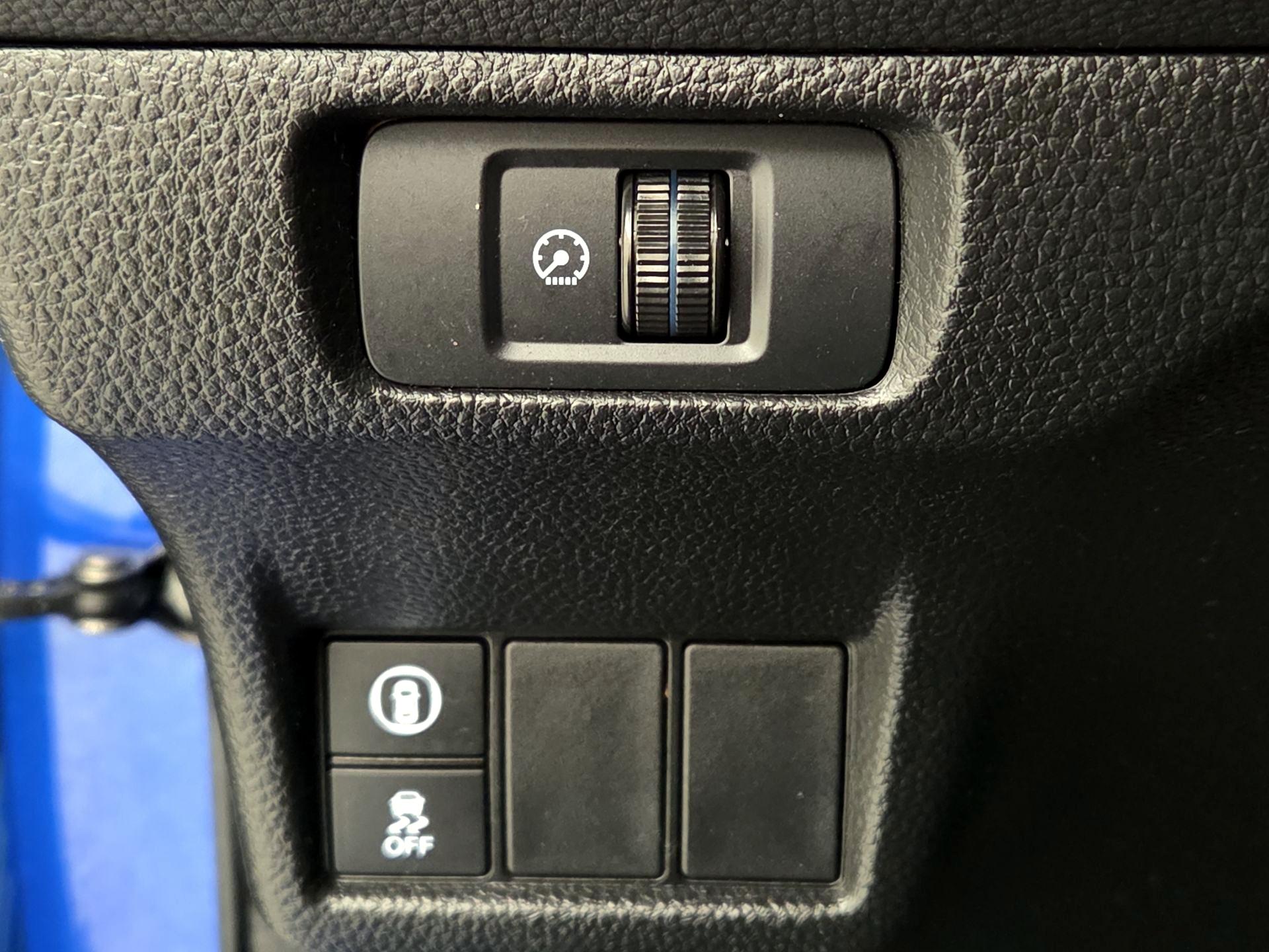 Thumbnail: 2023 Honda Civic - 13