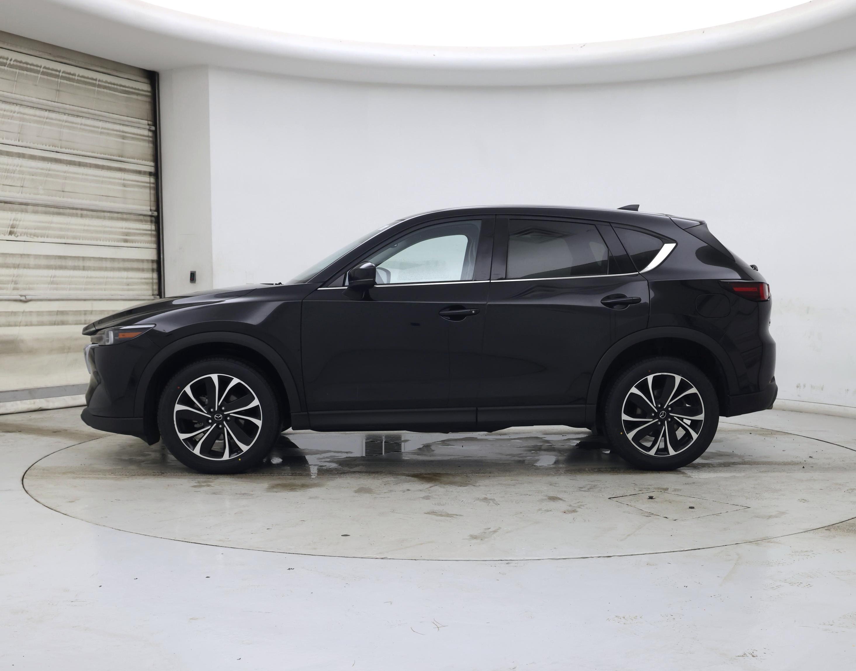 Thumbnail: 2022 Mazda CX-5 - 3