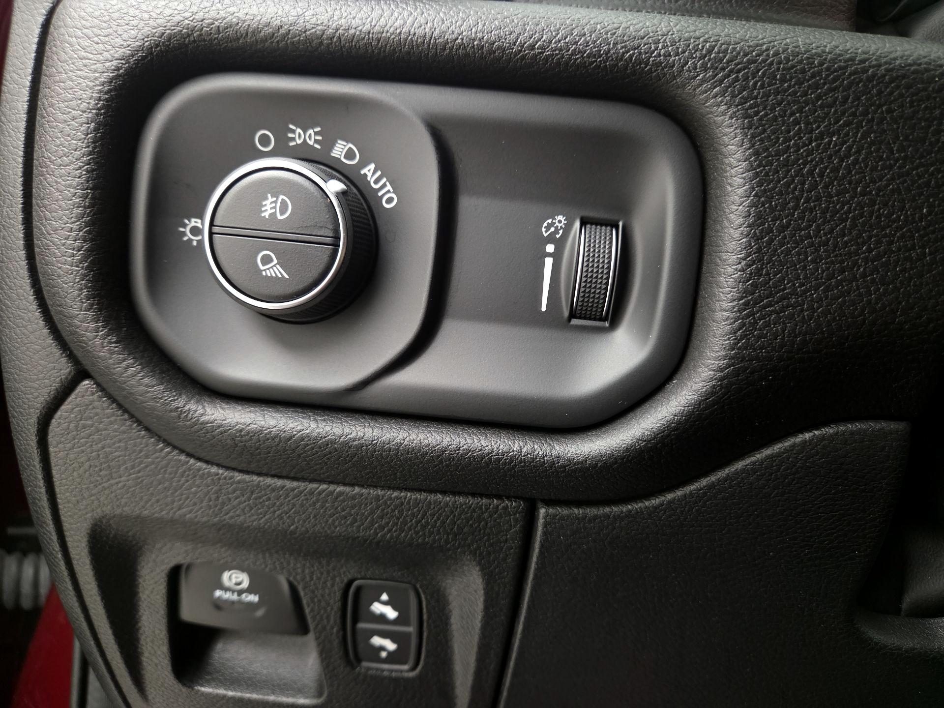 Thumbnail: 2023 RAM 1500 - 13