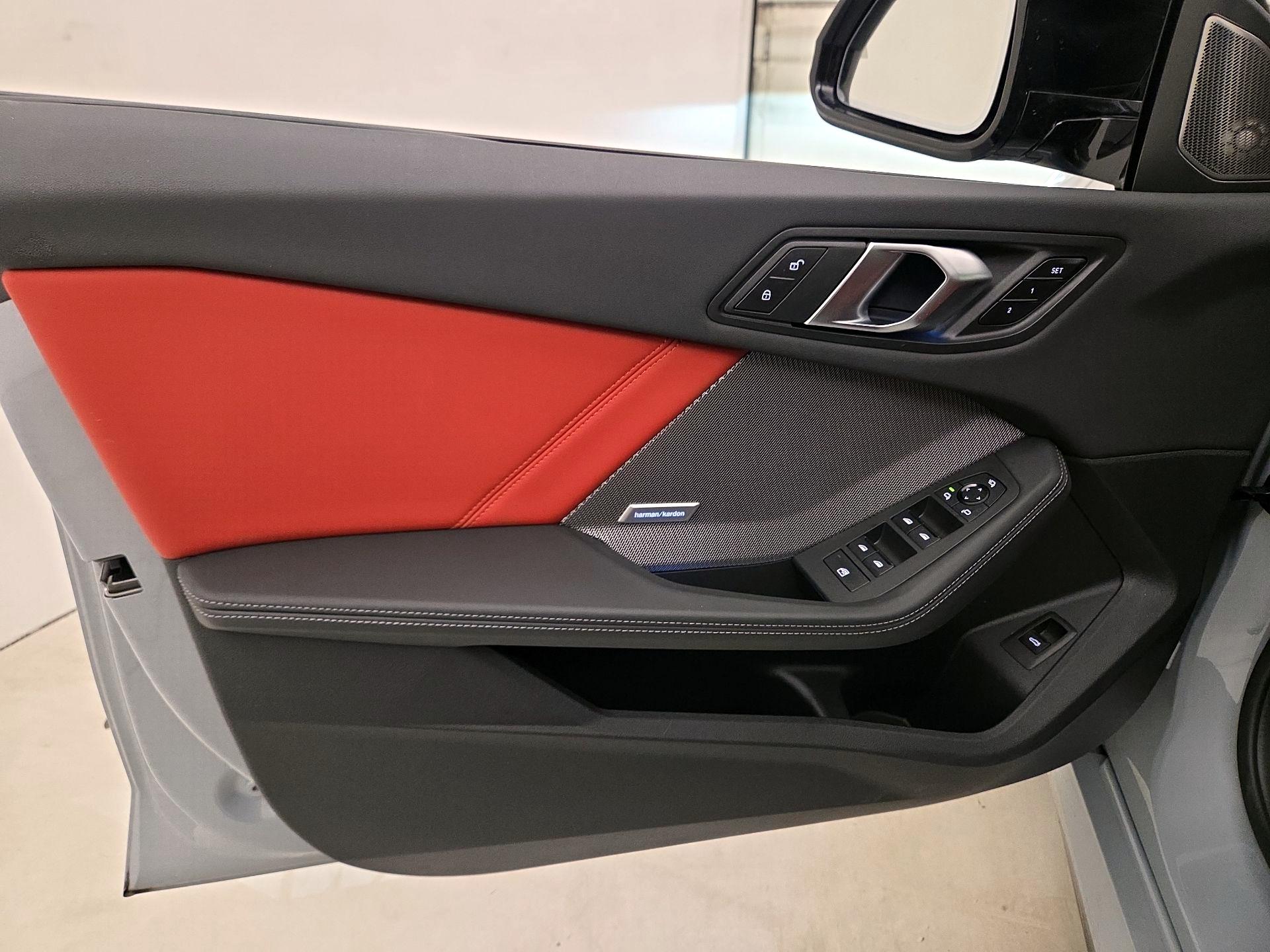 Thumbnail: 2025 BMW 2 Series - 12