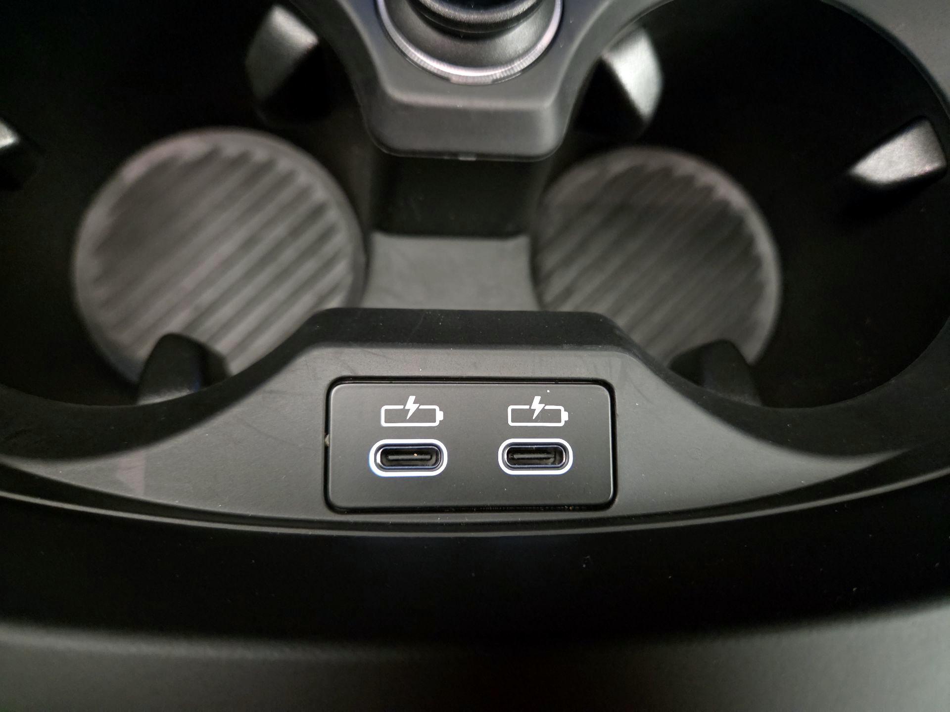 Thumbnail: 2025 BMW 2 Series - 18