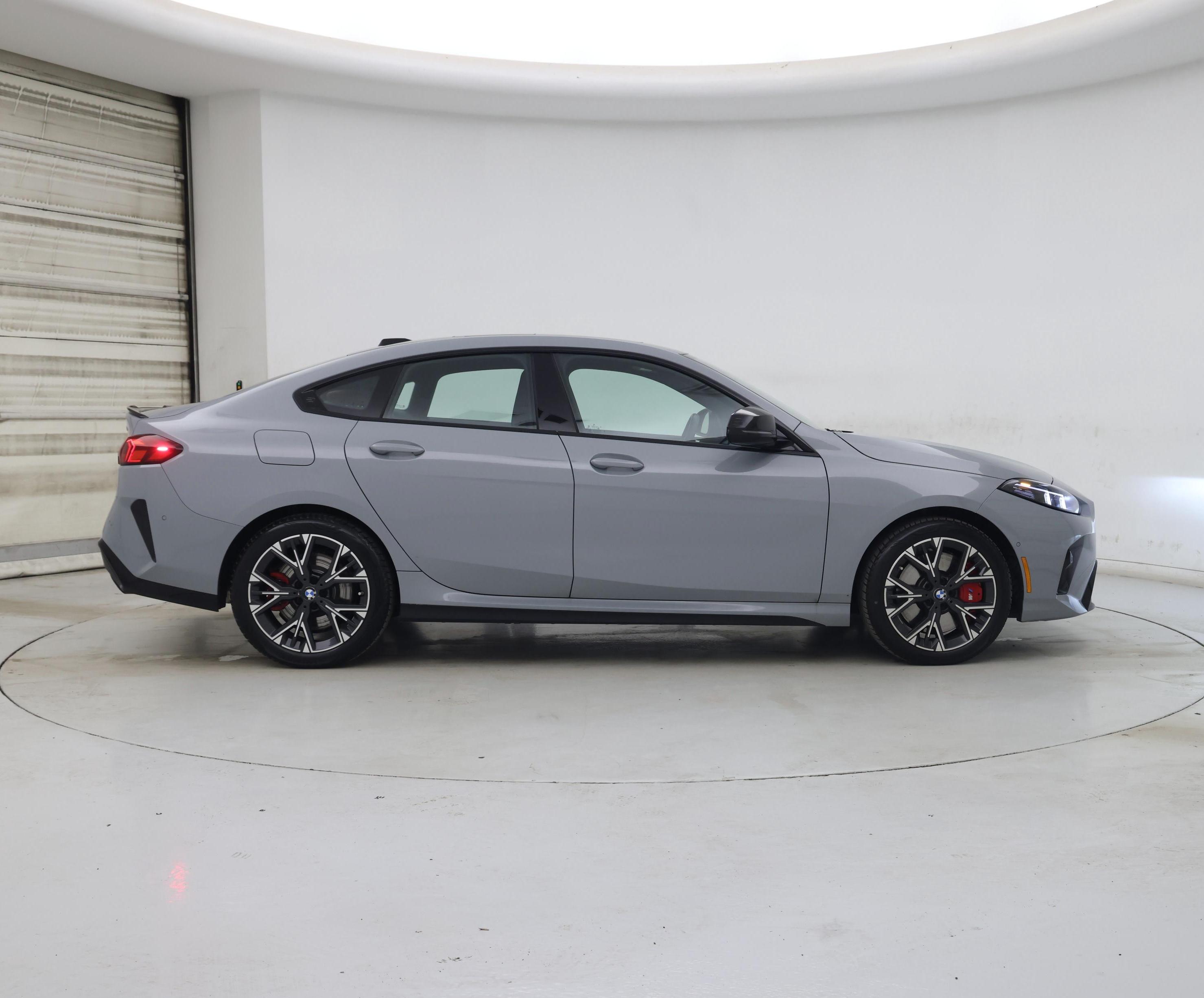 Thumbnail: 2025 BMW 2 Series - 7