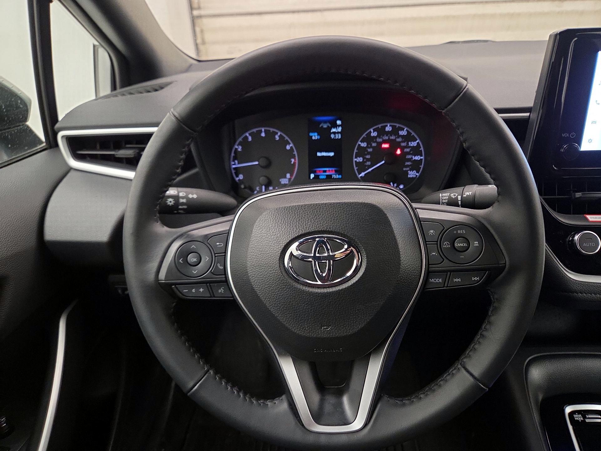 Thumbnail: 2025 Toyota Corolla - 10