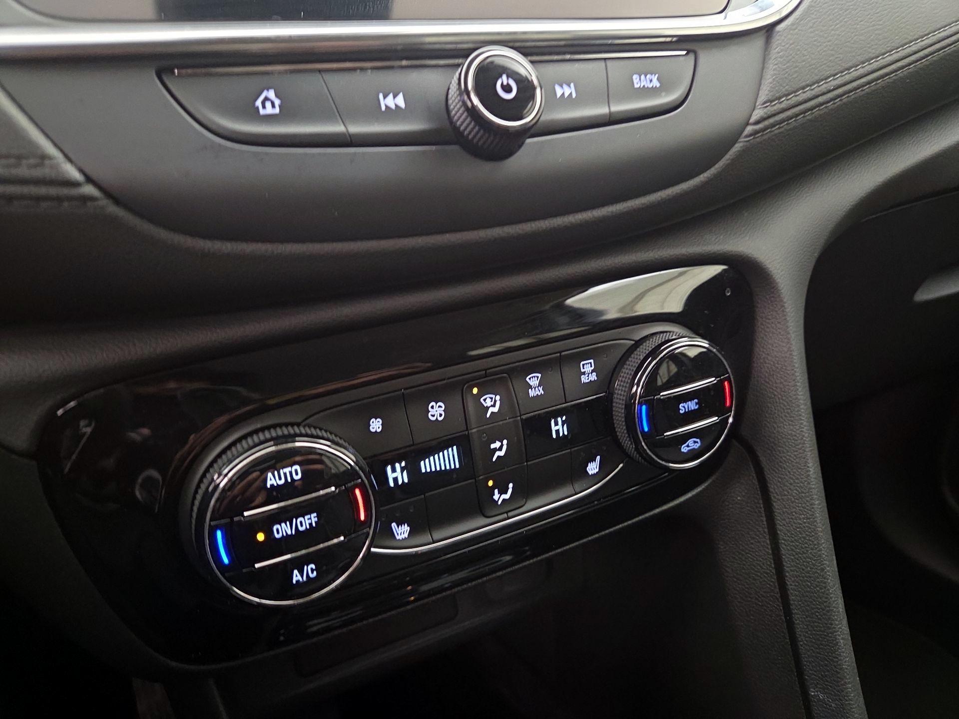 Thumbnail: 2023 Buick Encore GX - 16