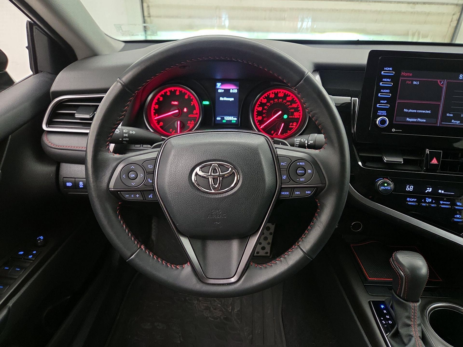 Thumbnail: 2023 Toyota Camry - 10