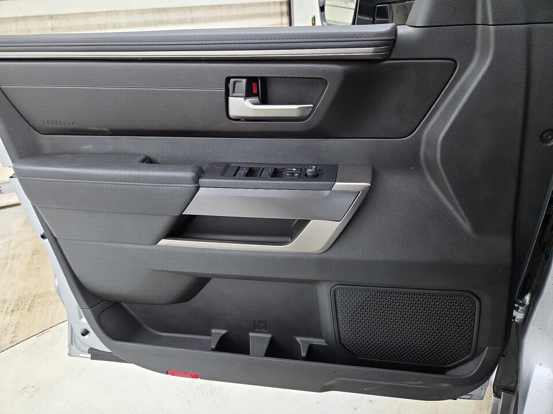 Thumbnail: 2024 Toyota Tundra - 12