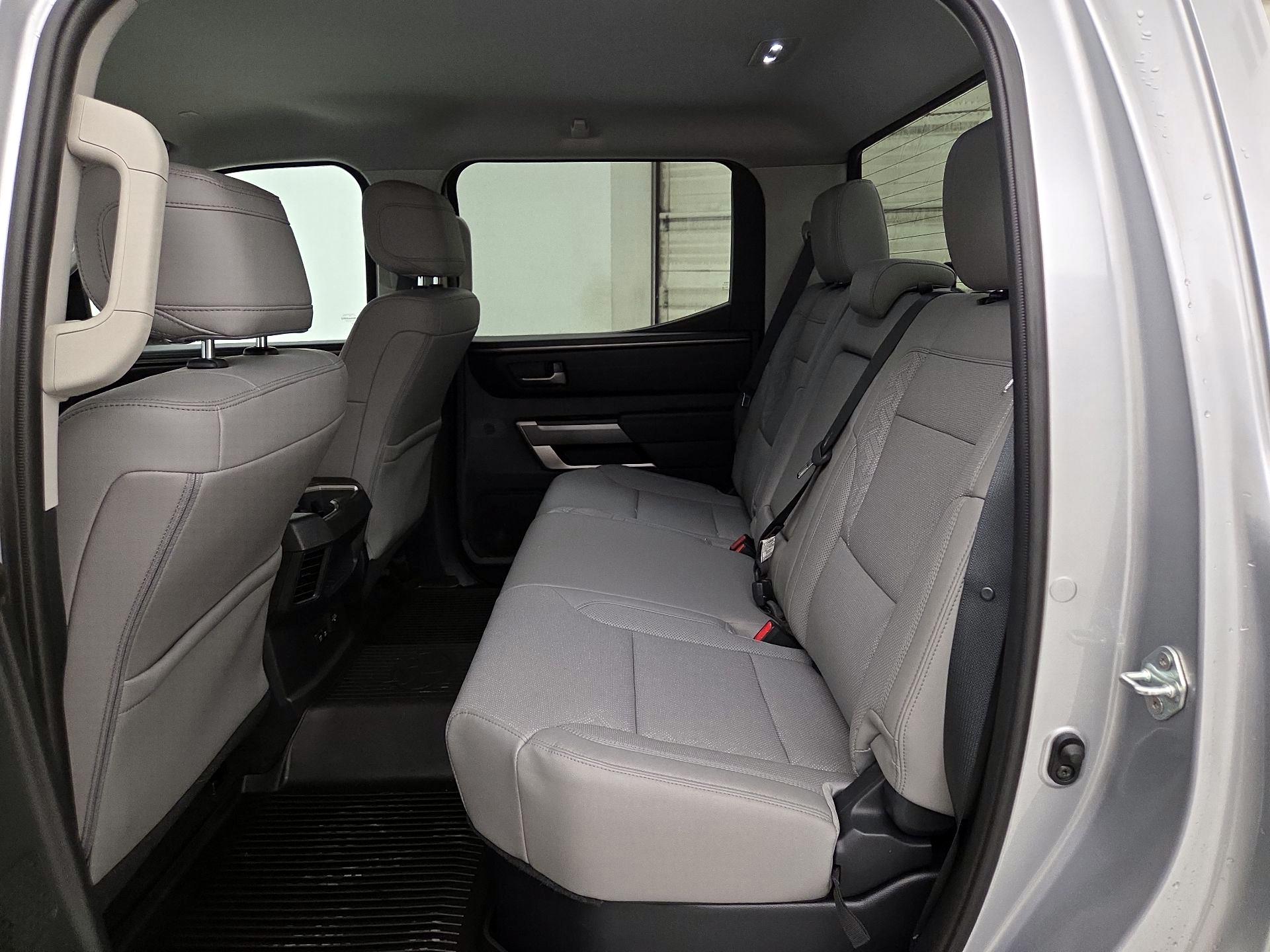 Thumbnail: 2024 Toyota Tundra - 19