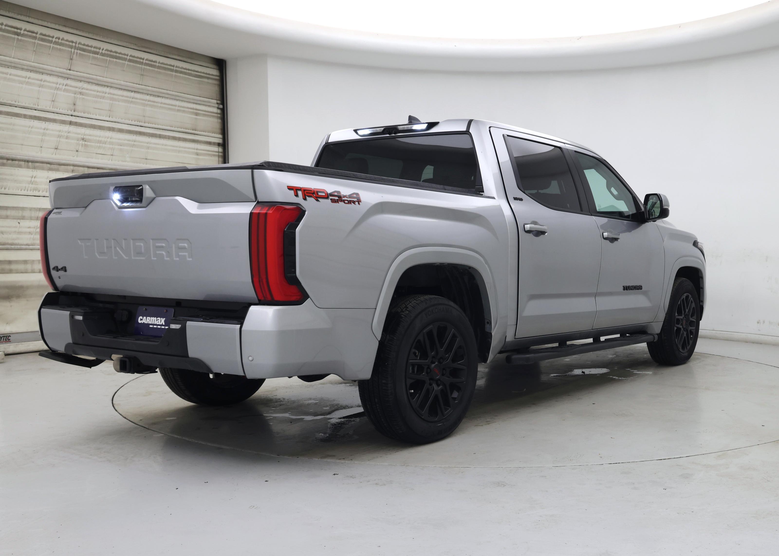 Thumbnail: 2024 Toyota Tundra - 8