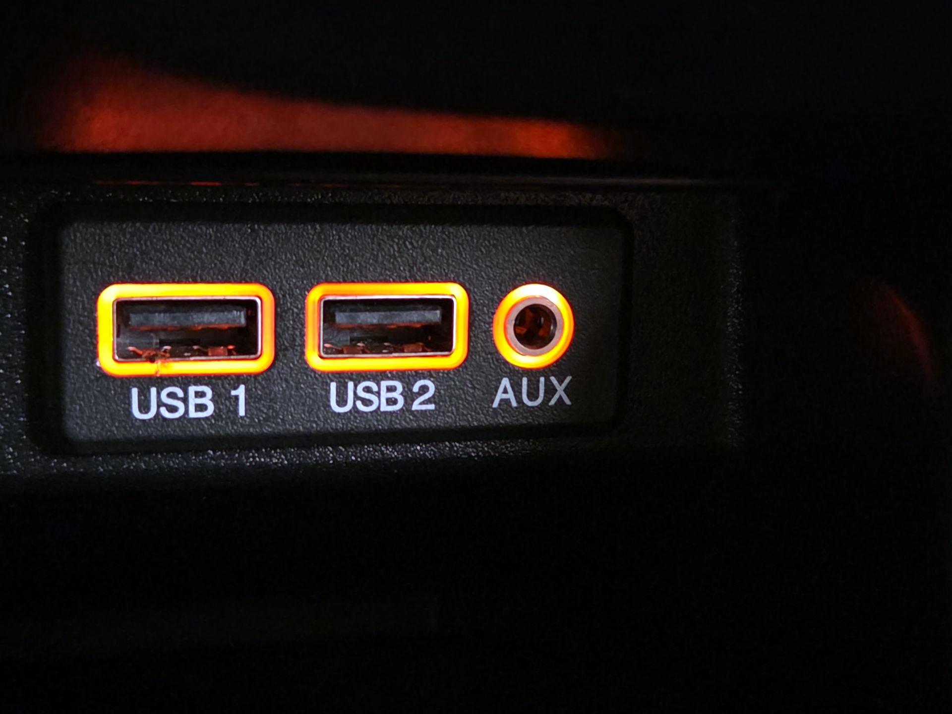 Thumbnail: 2018 Nissan Maxima - 19