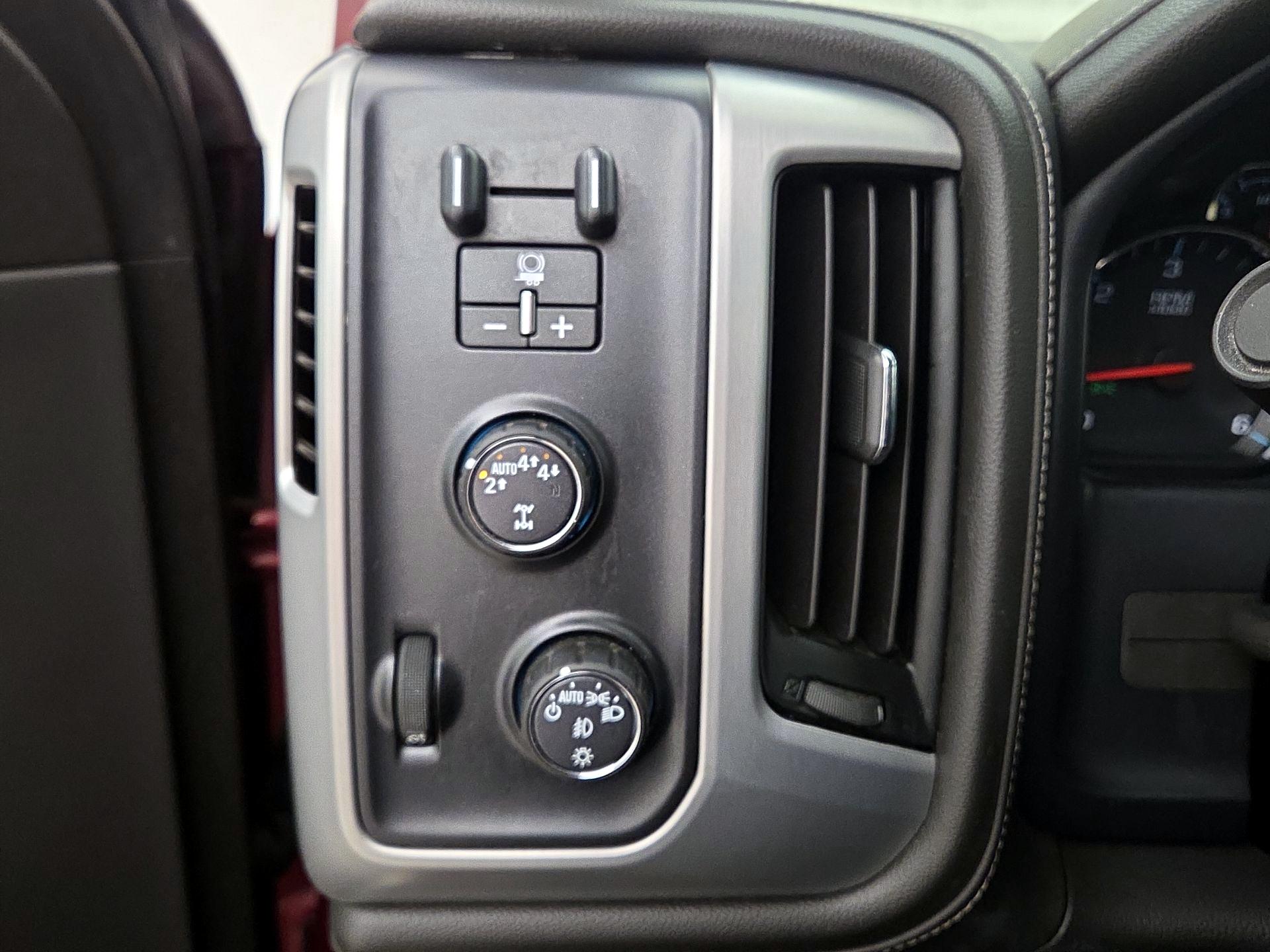 Thumbnail: 2019 GMC Sierra 1500 - 13