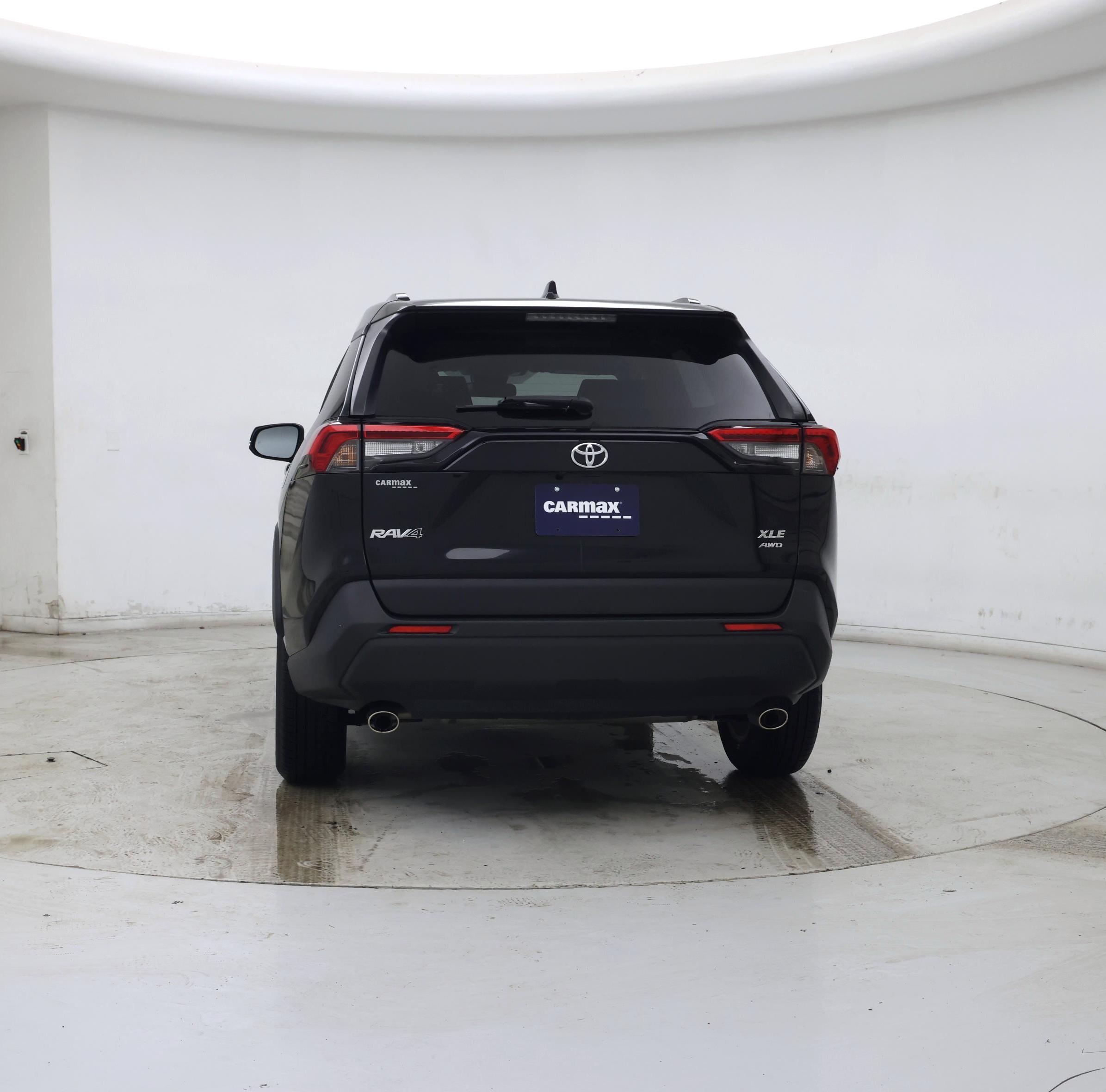 Thumbnail: 2019 Toyota RAV4 - 6