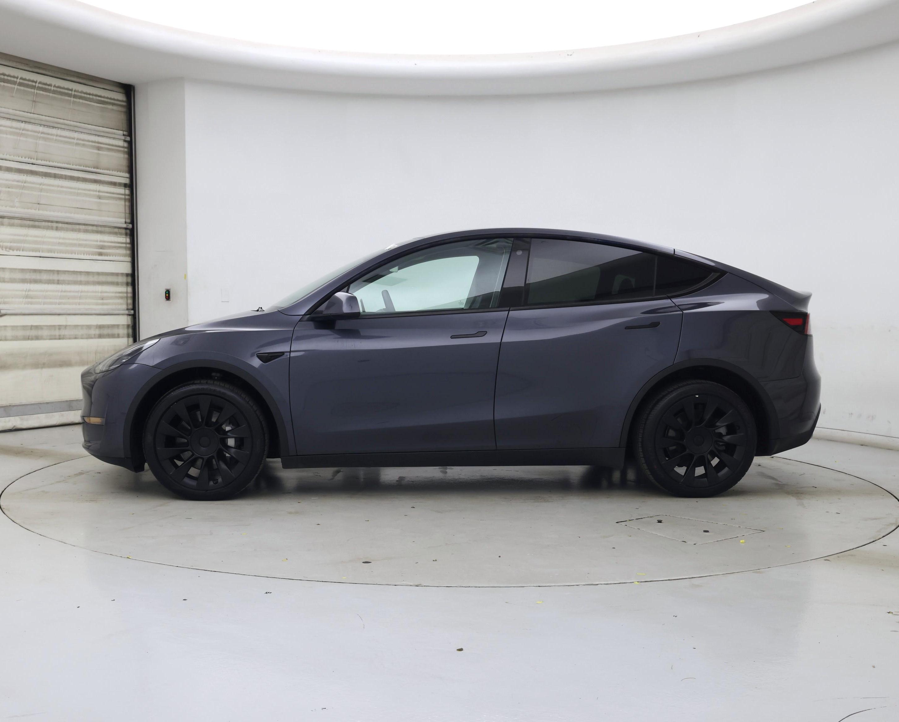 Thumbnail: 2022 Tesla Model Y - 3