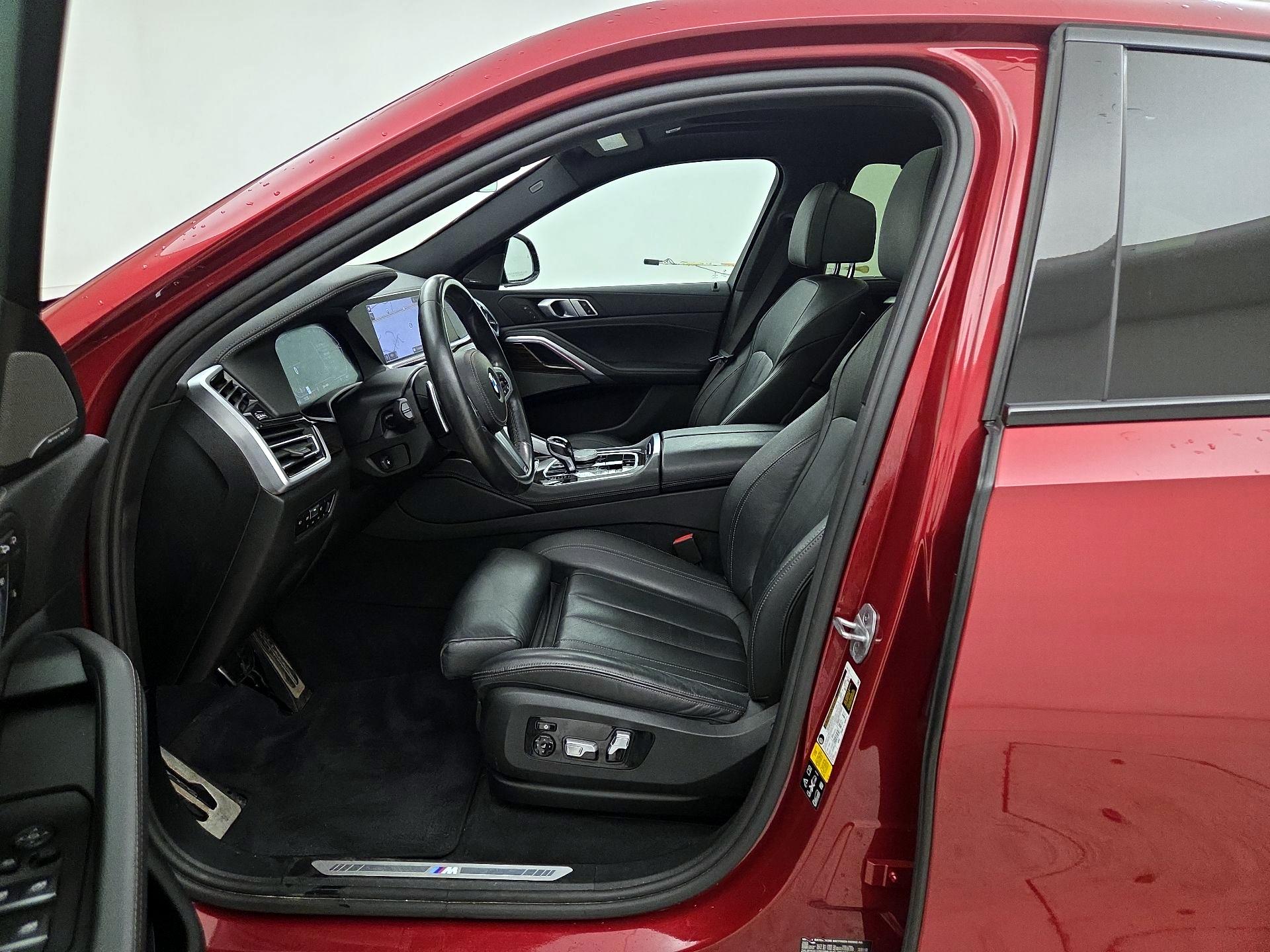 Thumbnail: 2021 BMW X6 - 11