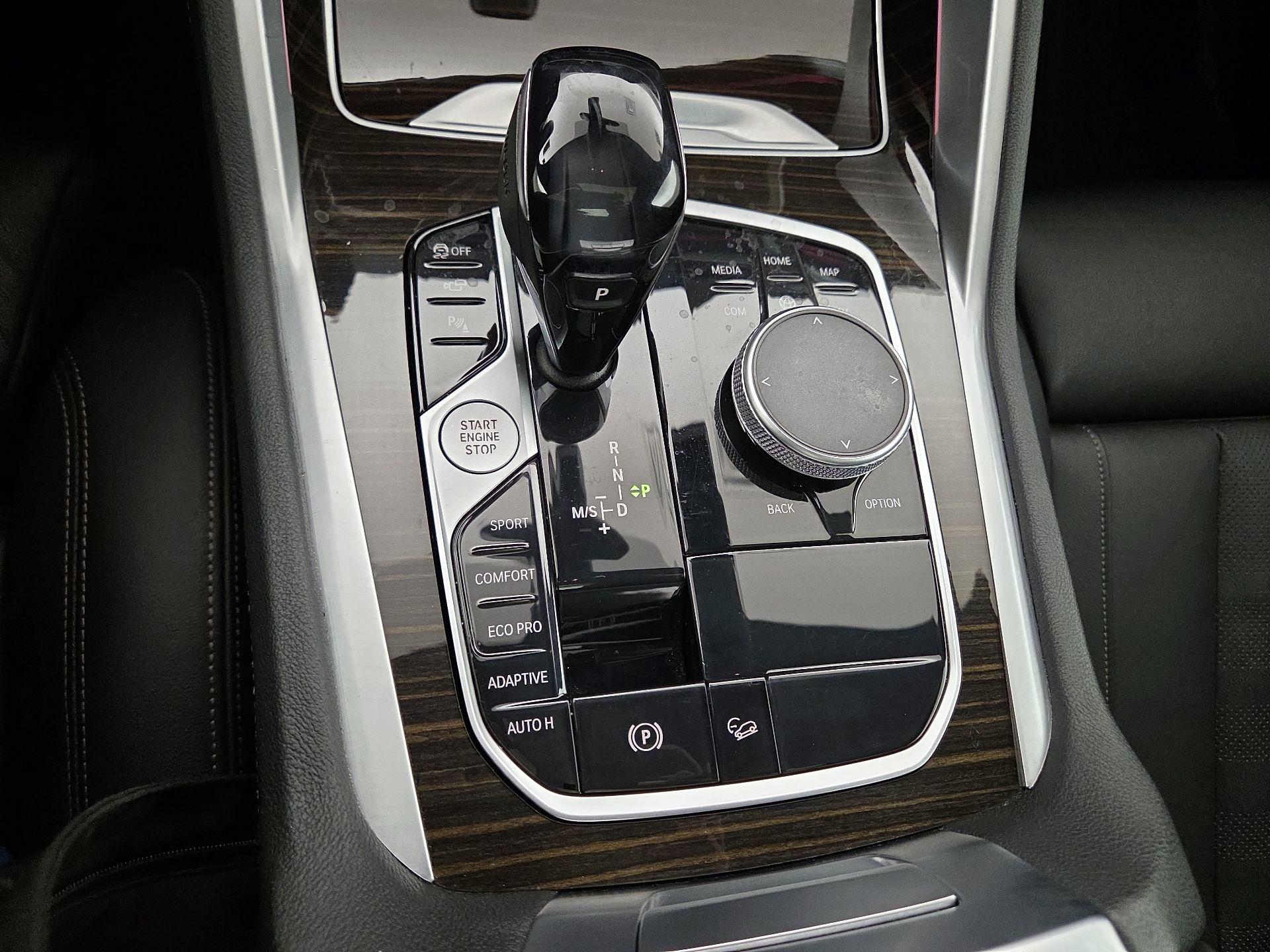 Thumbnail: 2021 BMW X6 - 18