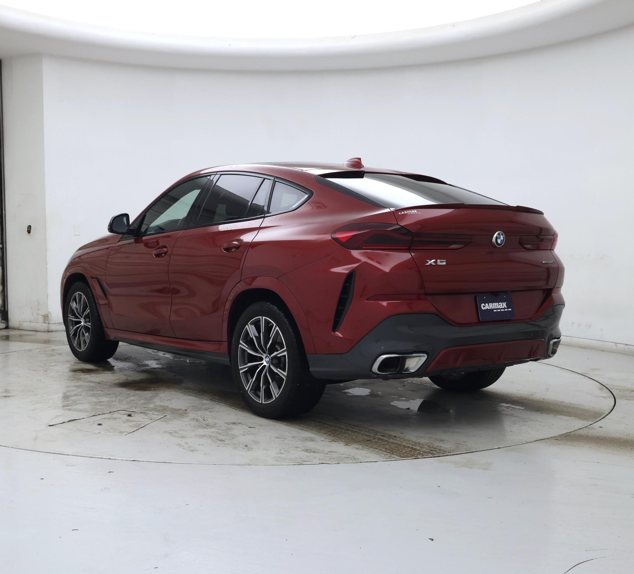 Thumbnail: 2021 BMW X6 - 2