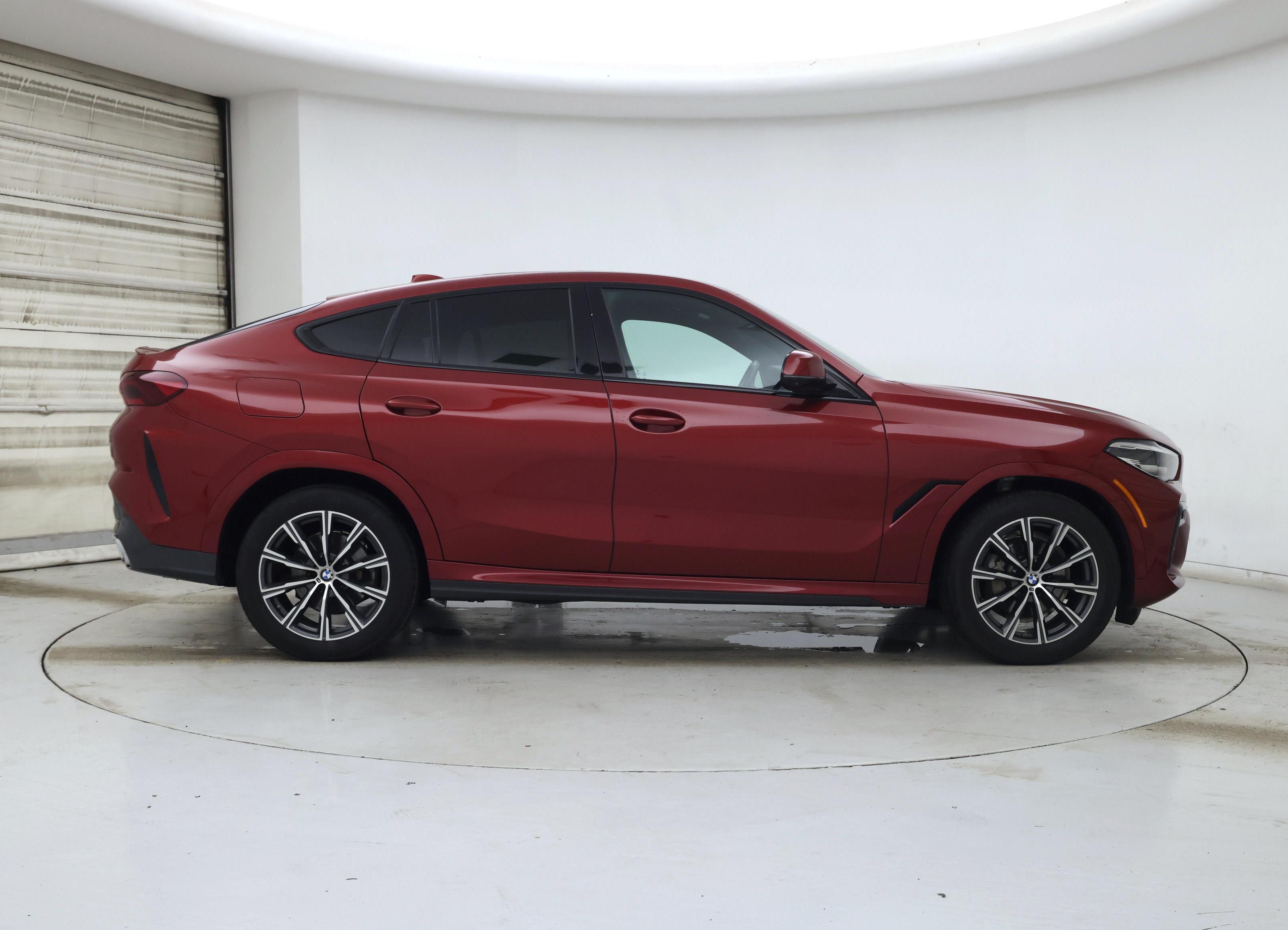 Thumbnail: 2021 BMW X6 - 7
