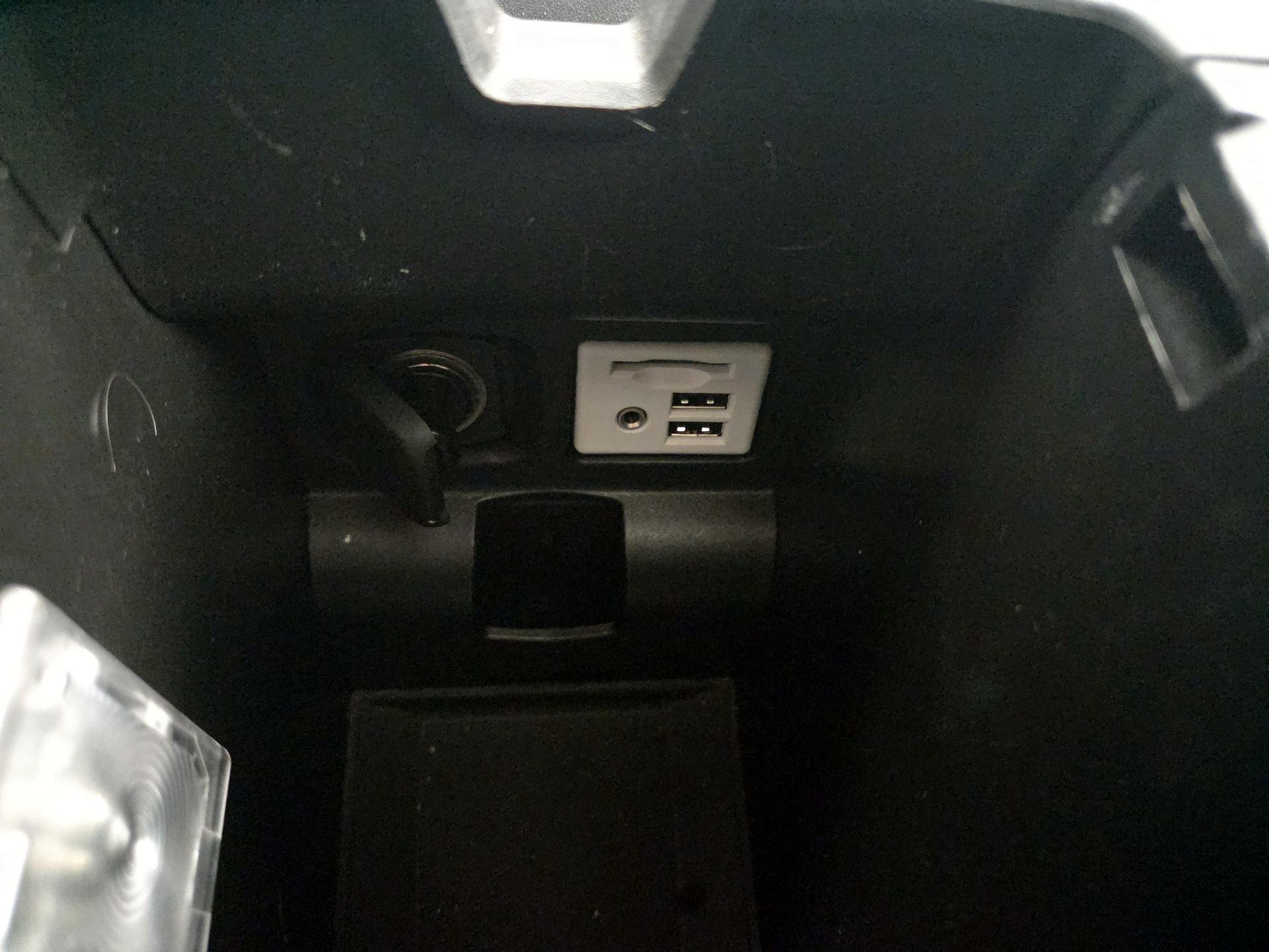 Thumbnail: 2015 Chevrolet Impala - 19