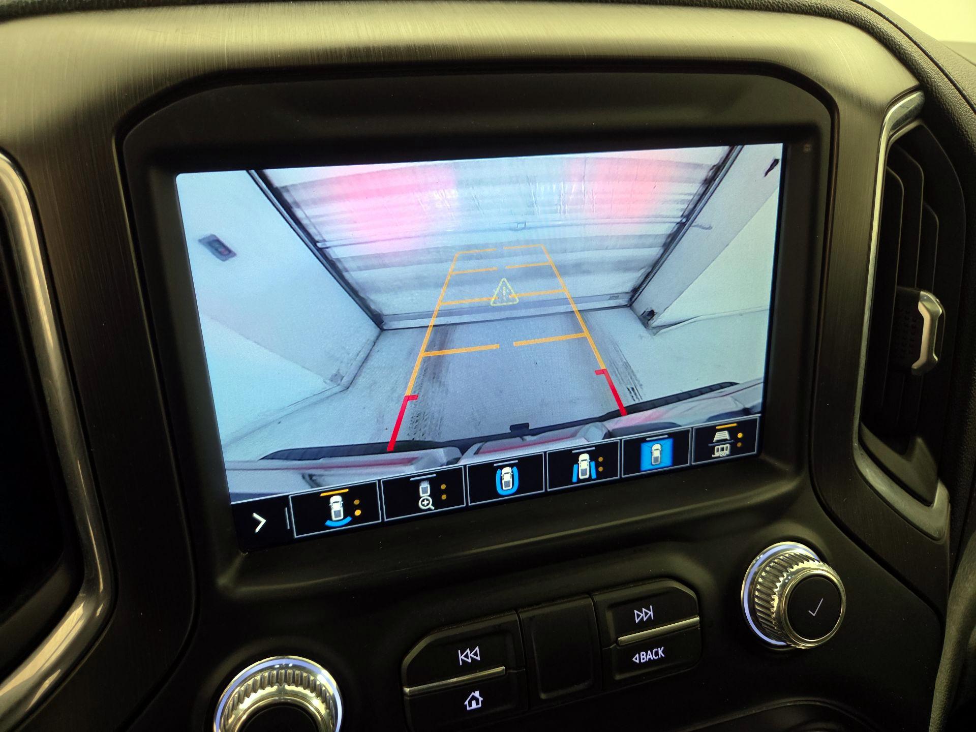 Thumbnail: 2021 GMC Sierra 2500 - 15