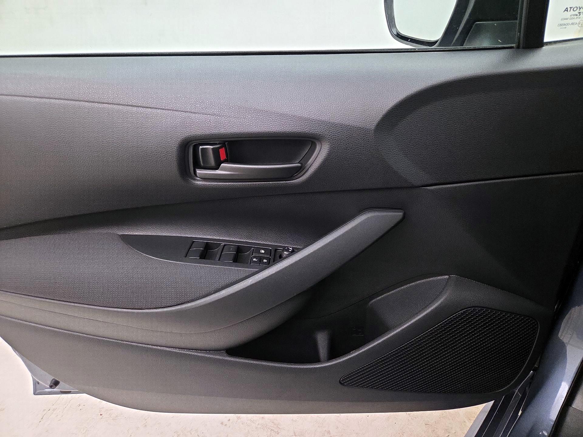 Thumbnail: 2025 Toyota Corolla - 12