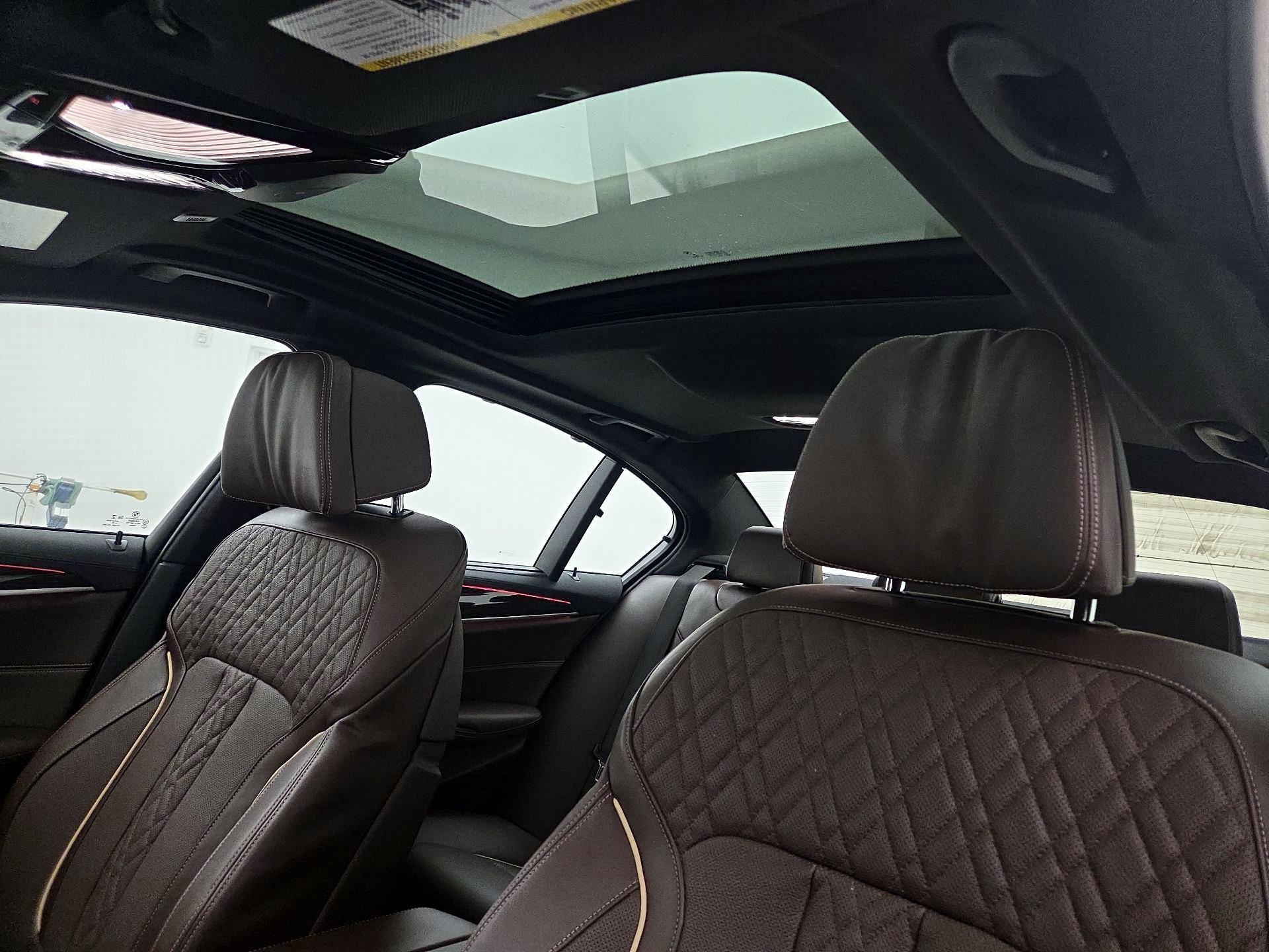 Thumbnail: 2020 BMW 5 Series - 20