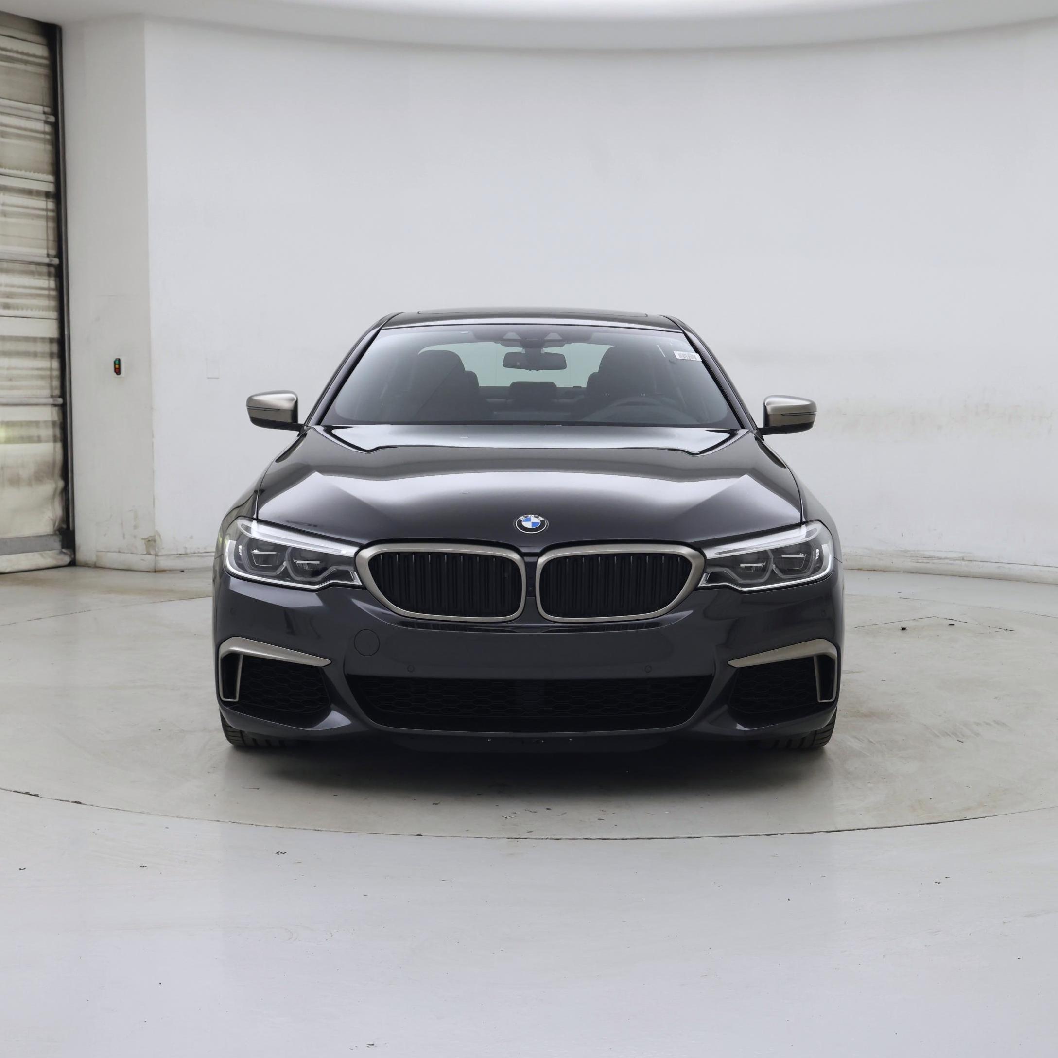 Thumbnail: 2020 BMW 5 Series - 5